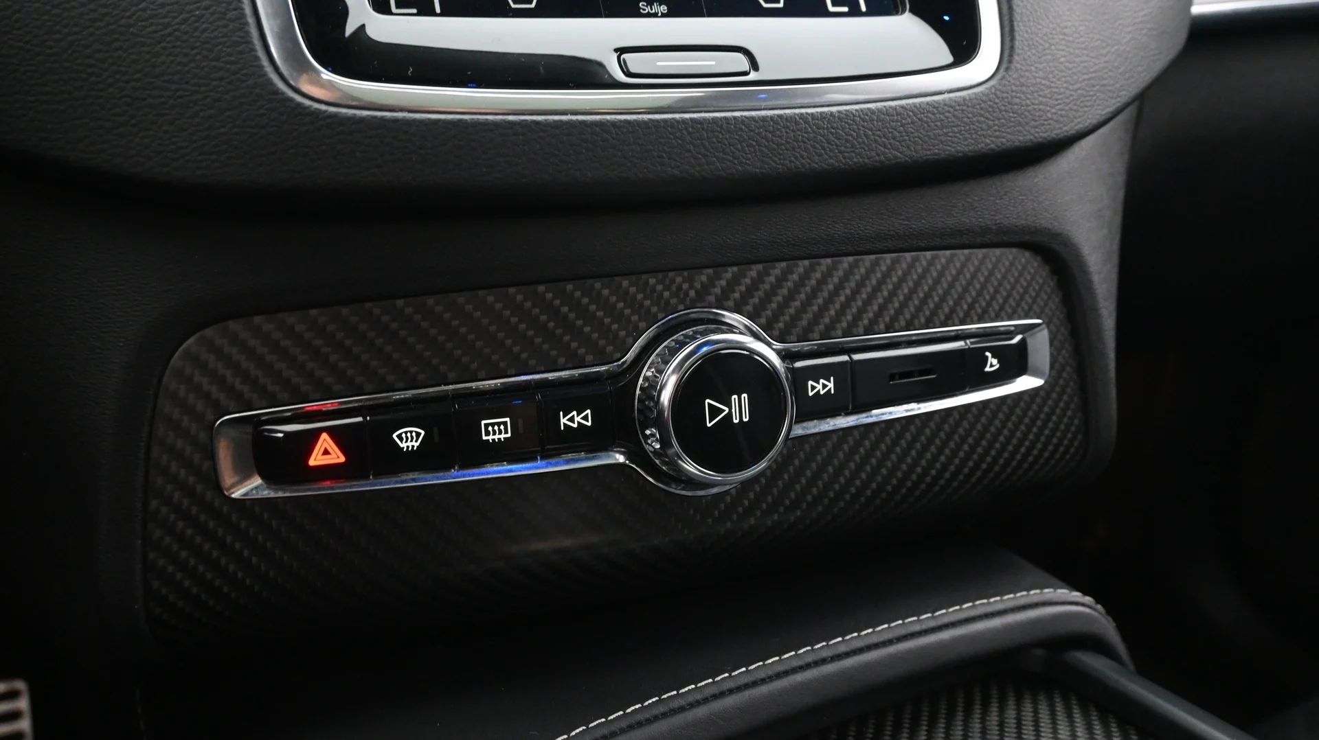 Car Image - 53QRRrm5nyxEyptJ8X46OO
