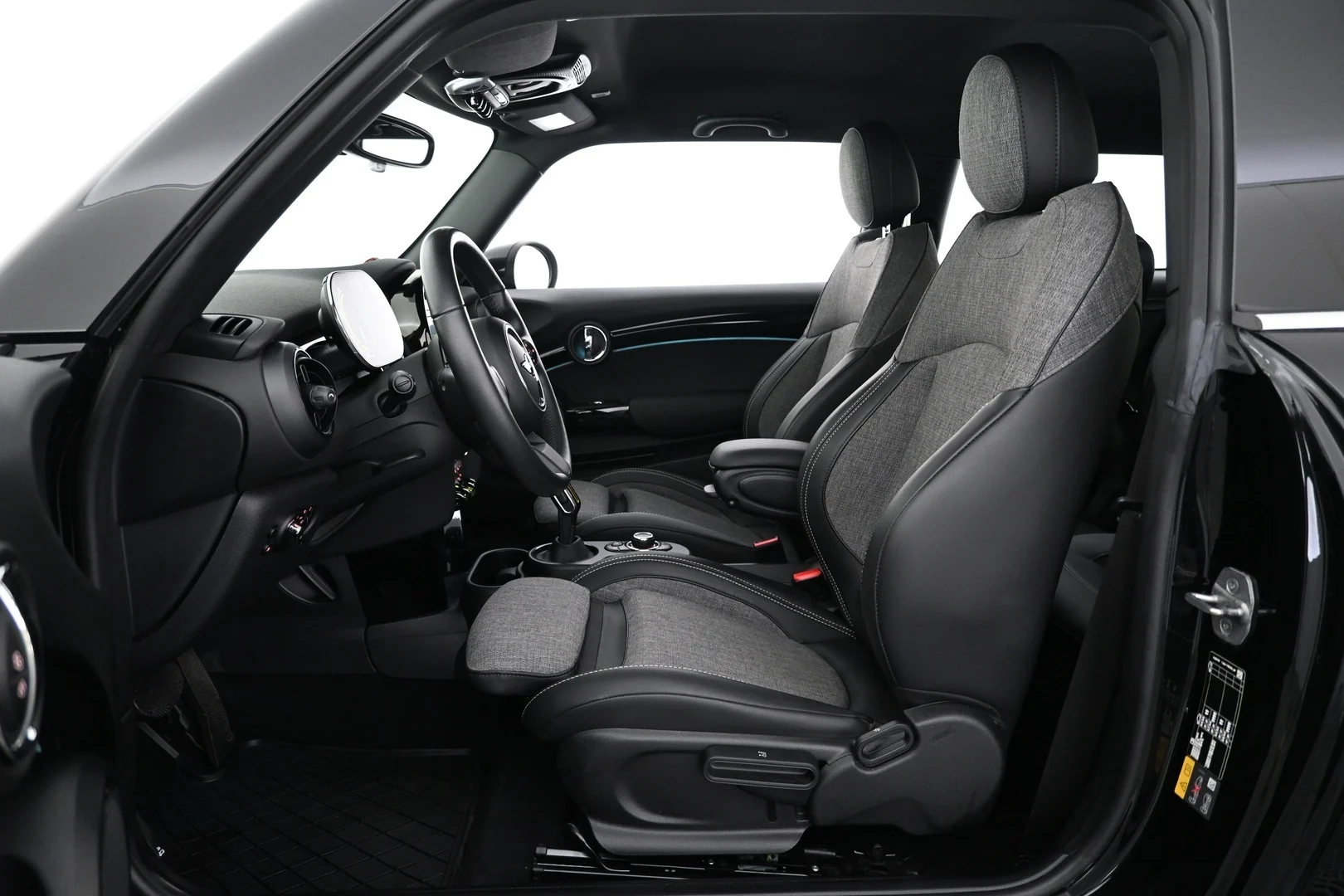 Car Image - 3FXpCFfengIY4ogoj0kYN