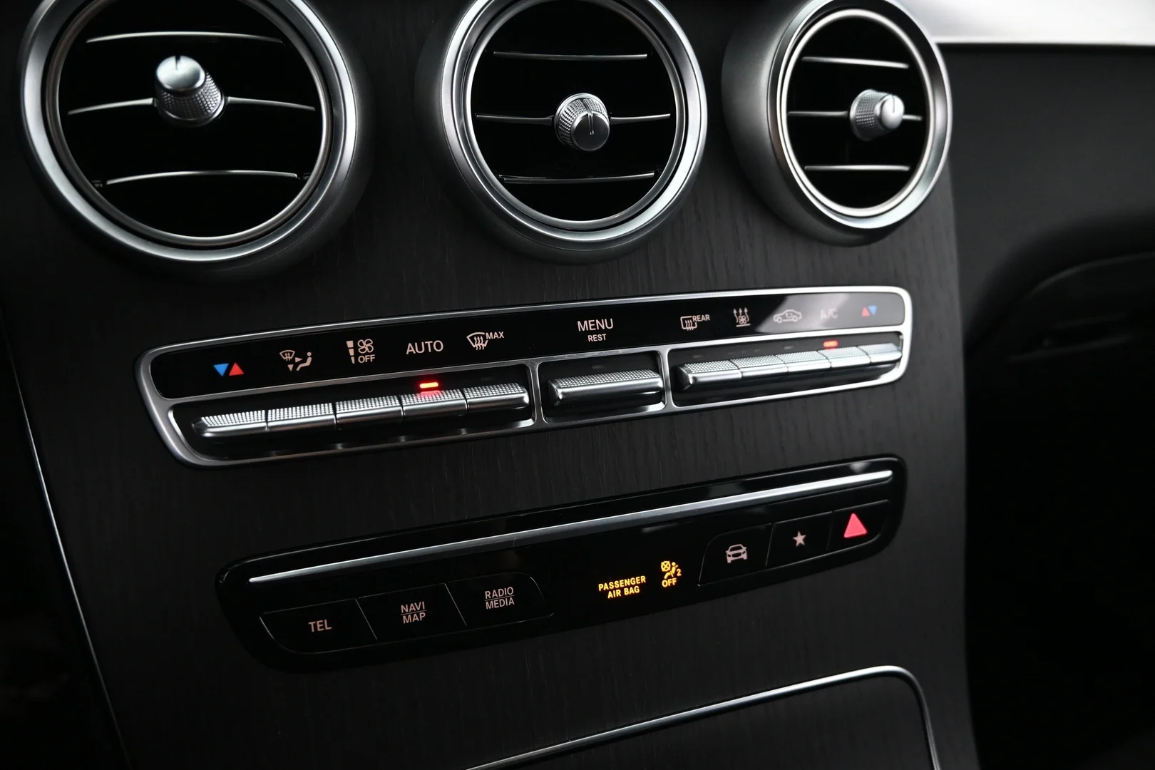 Car Image - 368H6ILhhAl4ZZ4kB0EC9v
