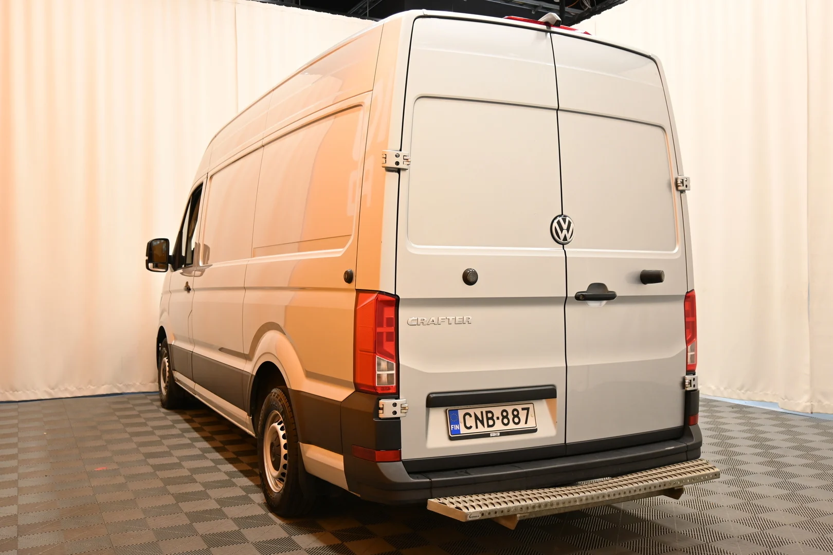 Car Image - 7ppGoSSZ4In94EqtAhQ9di