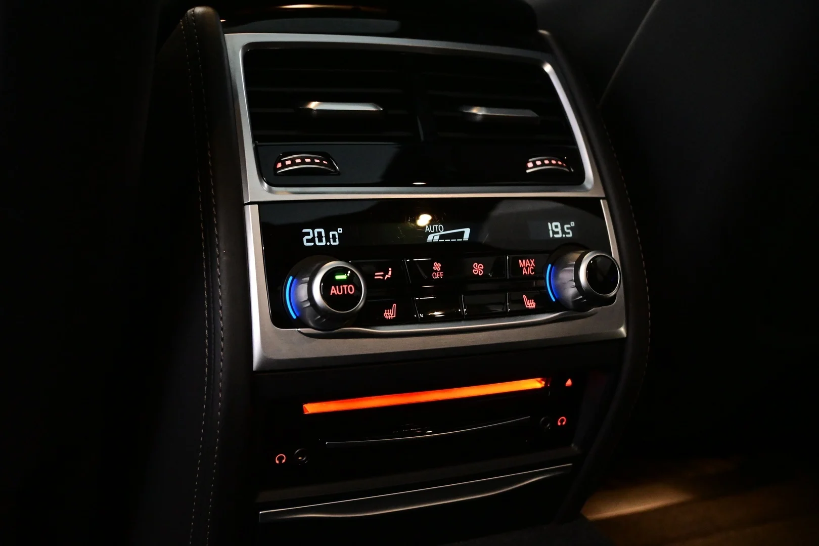 Car Image - W3H8PFELRnB9lYtpeRbJe