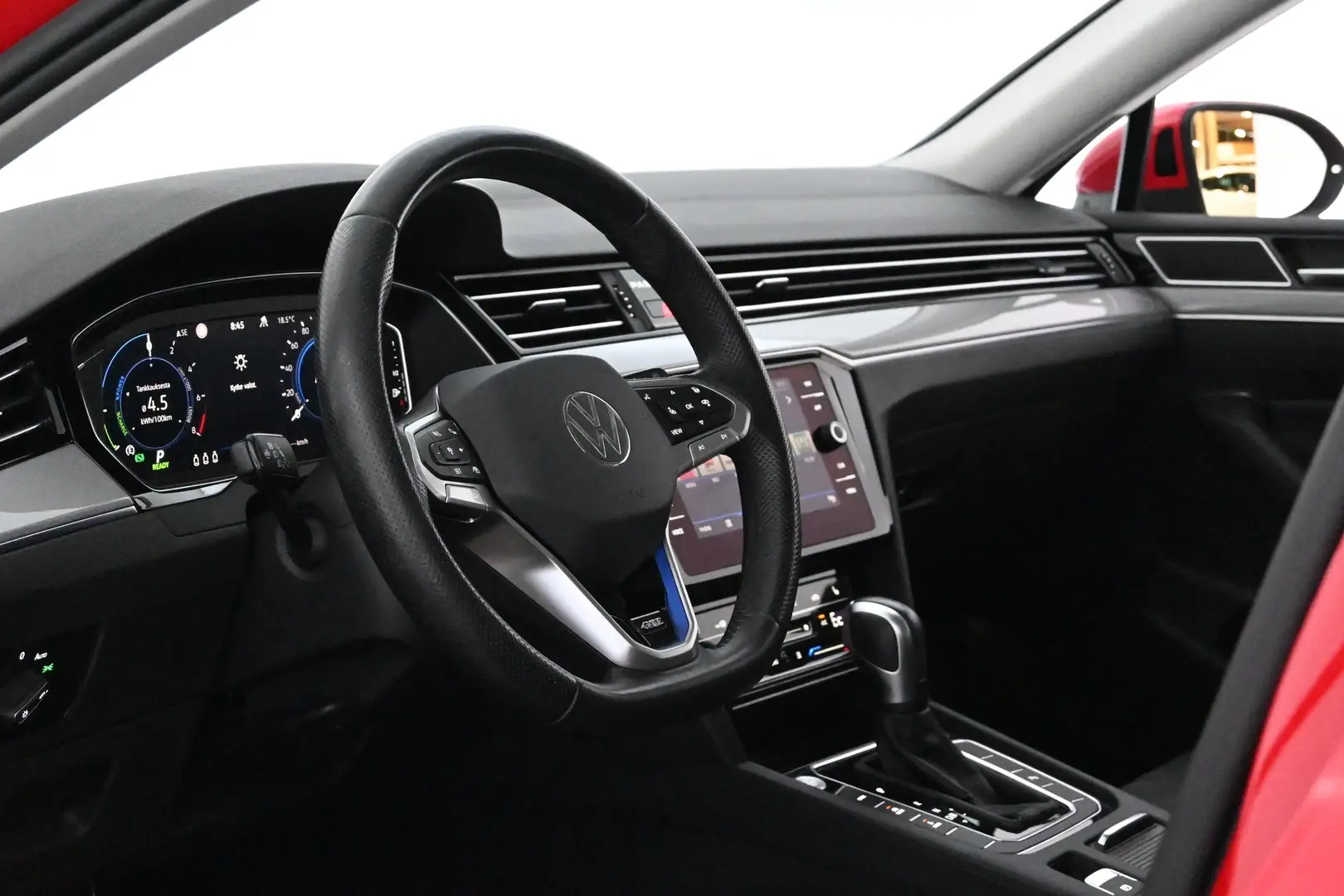 Car Image - 4hFCgmGpJ2AMhU88ymQ69w