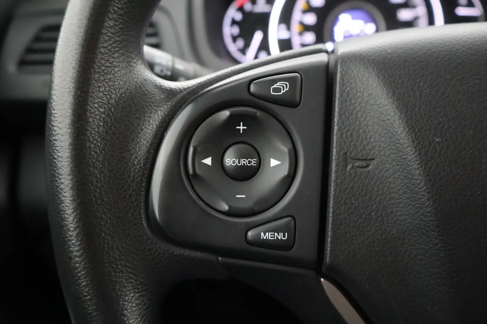 Car Image - nMoSDlS1Oppl8AF4fErnb