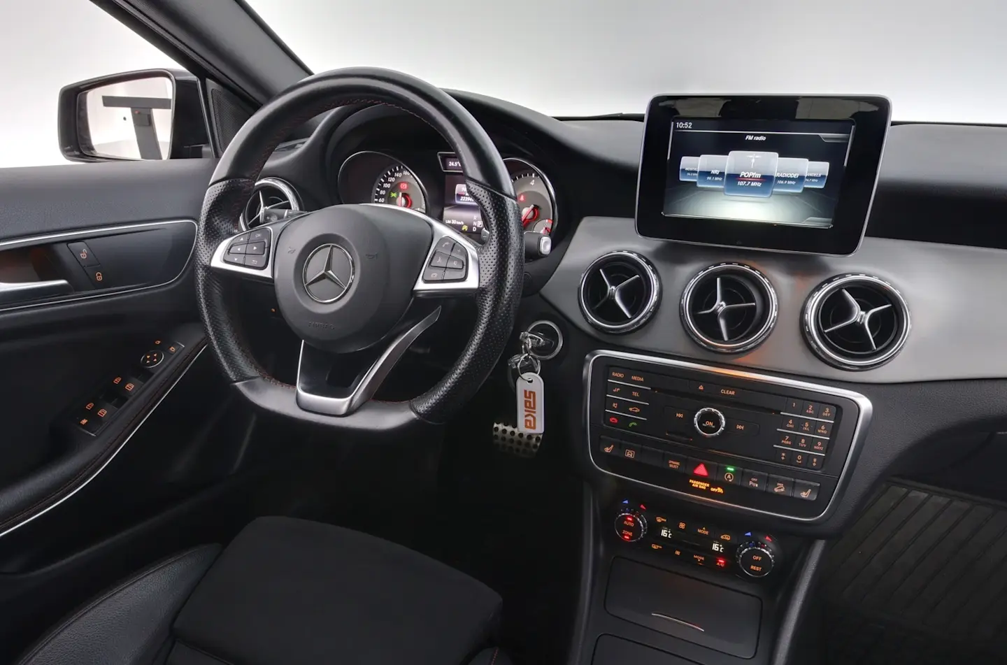 Car Image - 2uBU0KIcKFXFwSIt7KT4S6