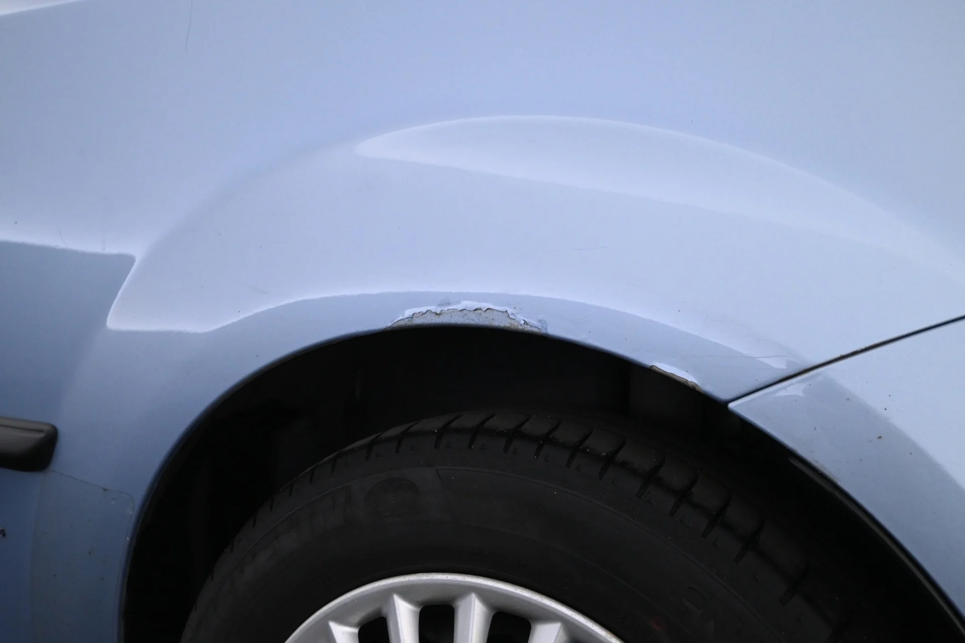 Car Image - hqchFqEWDr4y9OAA9zgFs