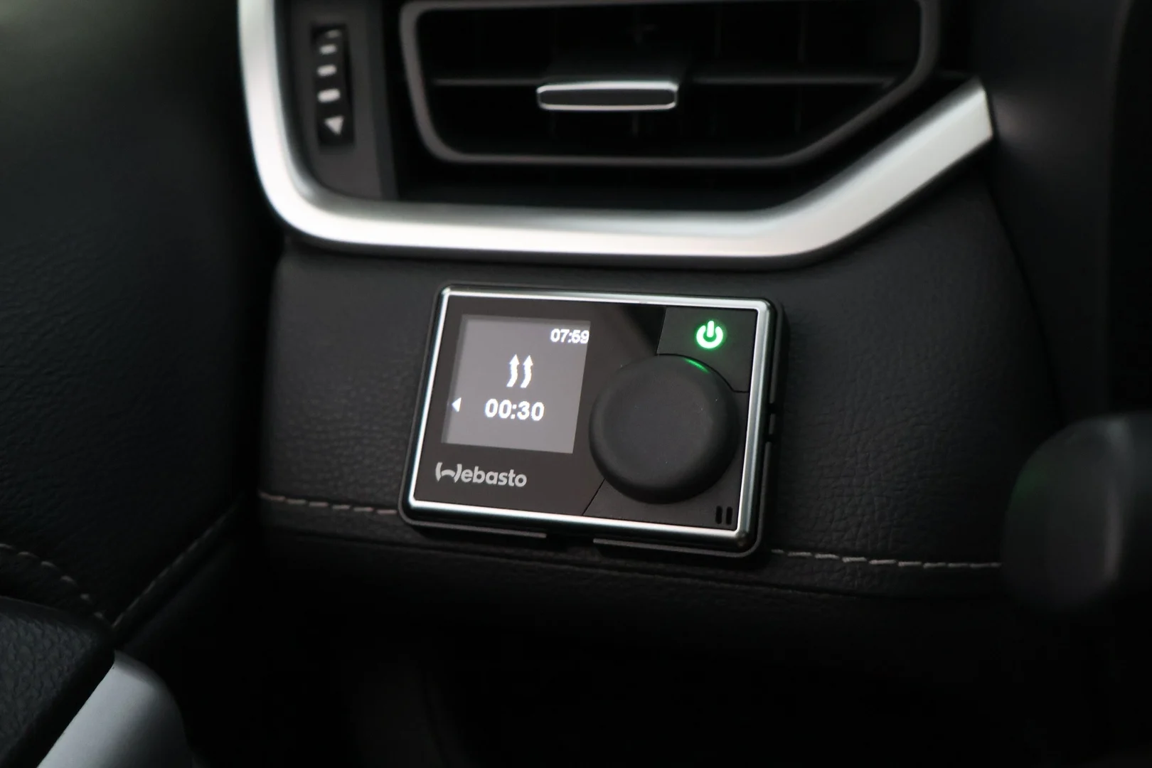 Car Image - 417NgFt0vWb8ajR0AG5YFX