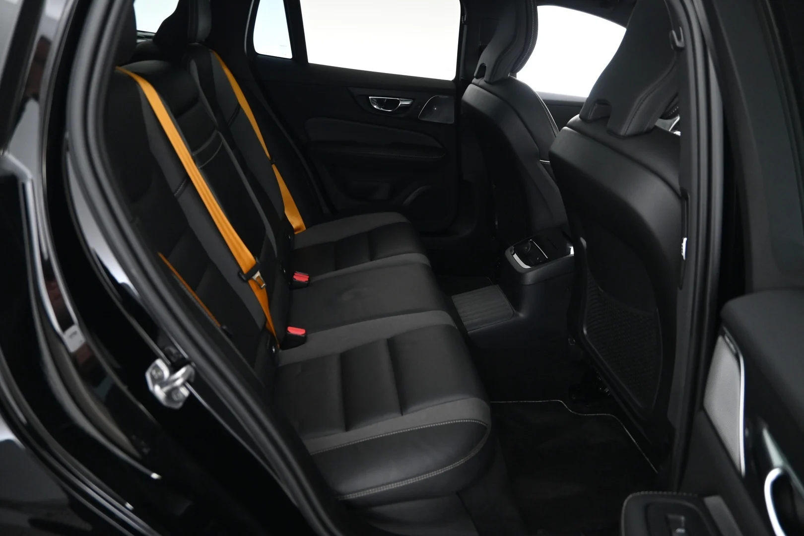Car Image - 6QBV3njAOjPjXmLmlylnK5