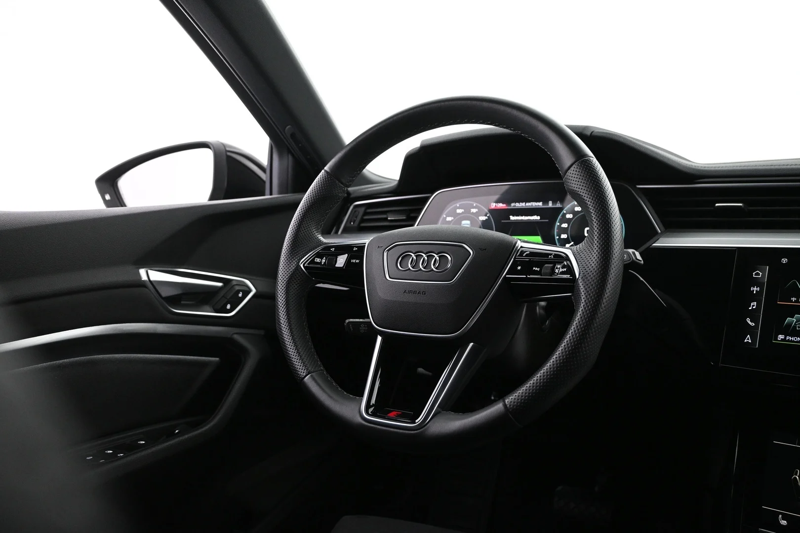 Car Image - 2LU8zTURWrBpoe0tWrrnM1