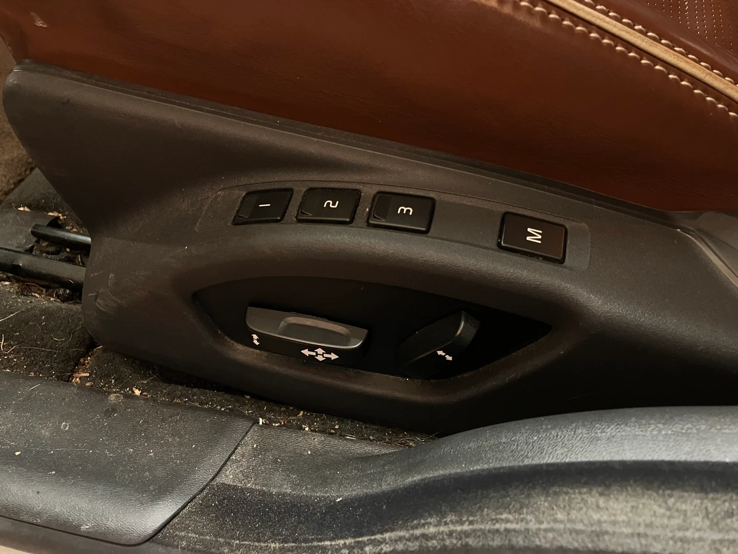 Car Image - sSHAQNyXFReXulwH6tUFJ
