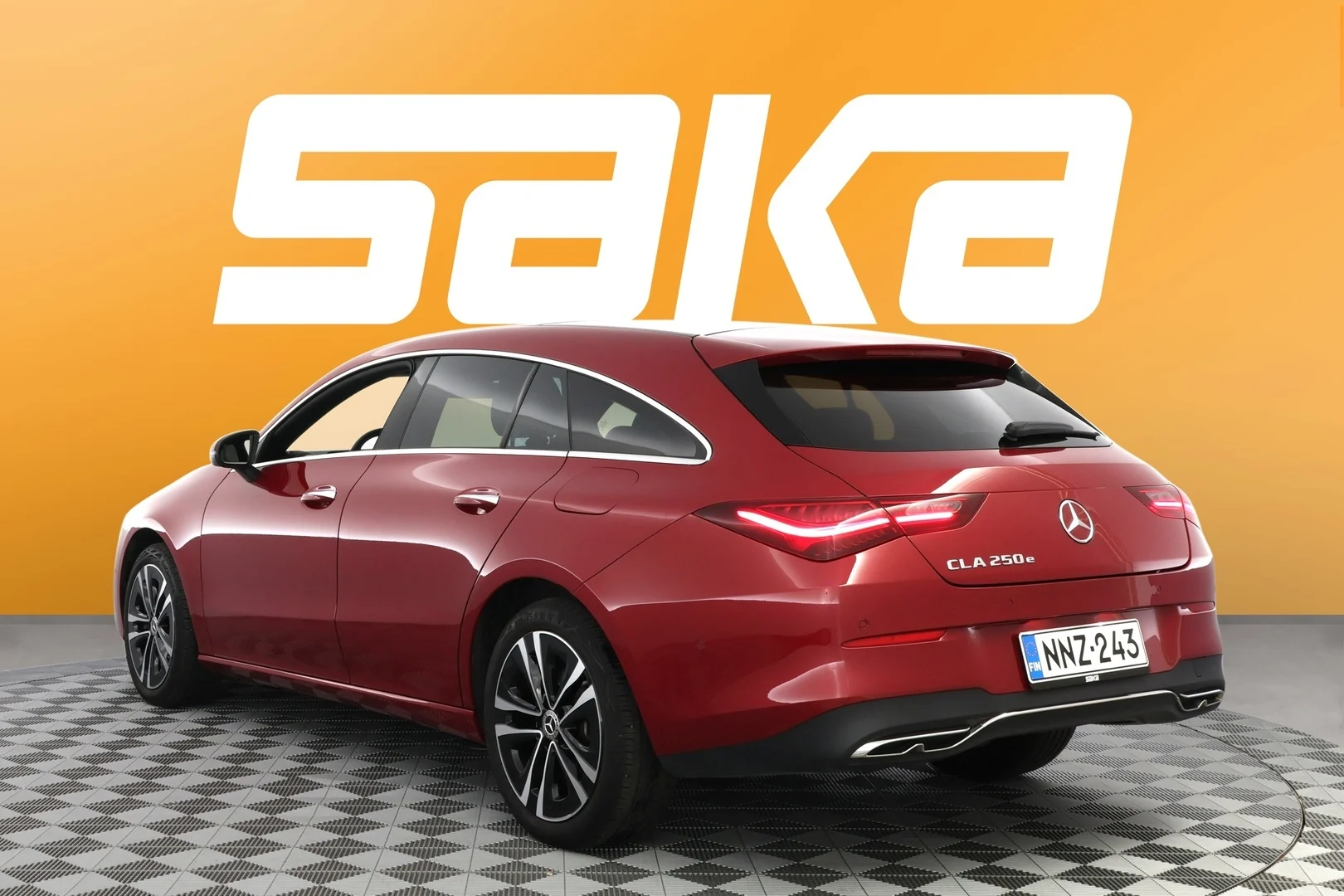 Car Image - 4qaENebTkL3GN2ZrSKG2Sg