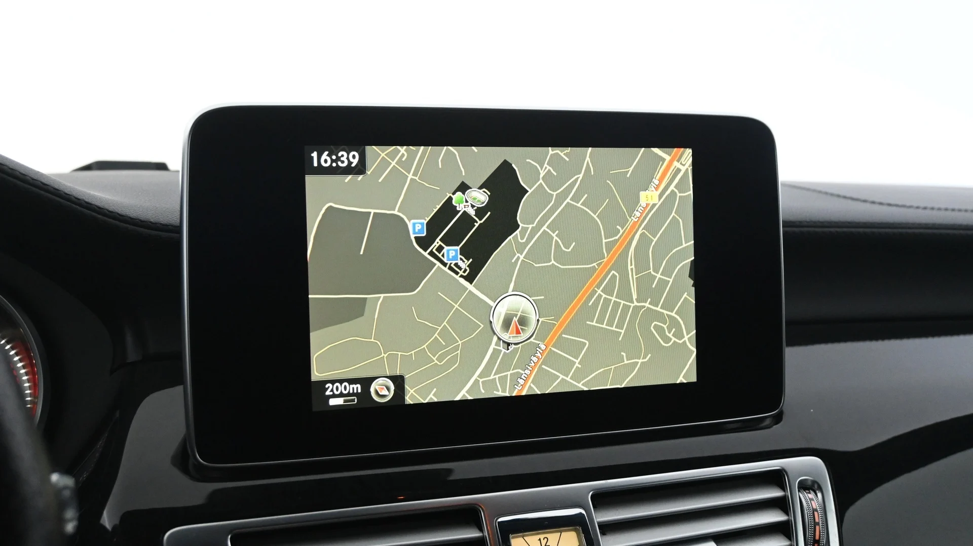 Car Image - 7Ipnwj6Y8Fg6BiA382Db7H