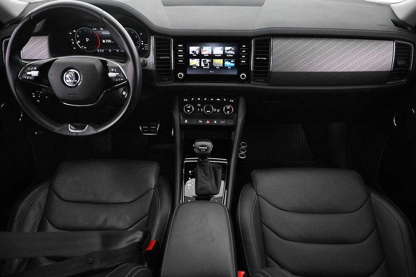 Car Image - 4LuozmvvtmWl5uv7Nd94Iz