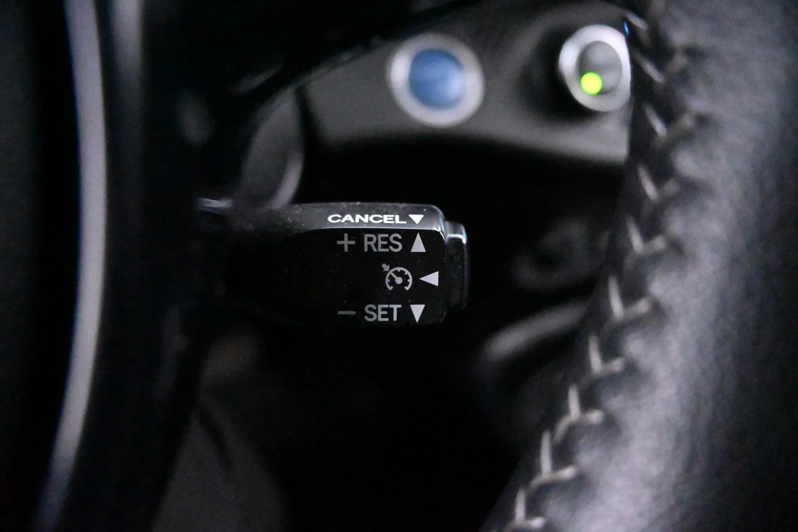 Car Image - 1EBQRO3plQITQhYzzvCASX