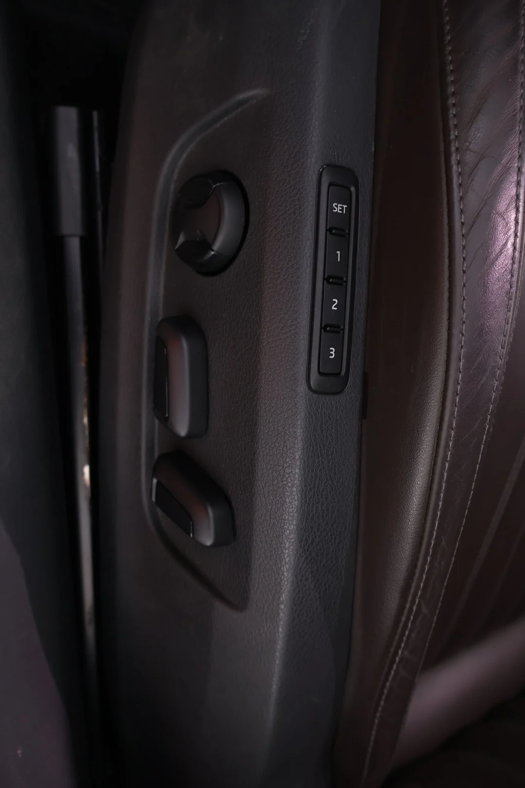 Car Image - 7i1J7vyGF02N9qBxZwgzNO