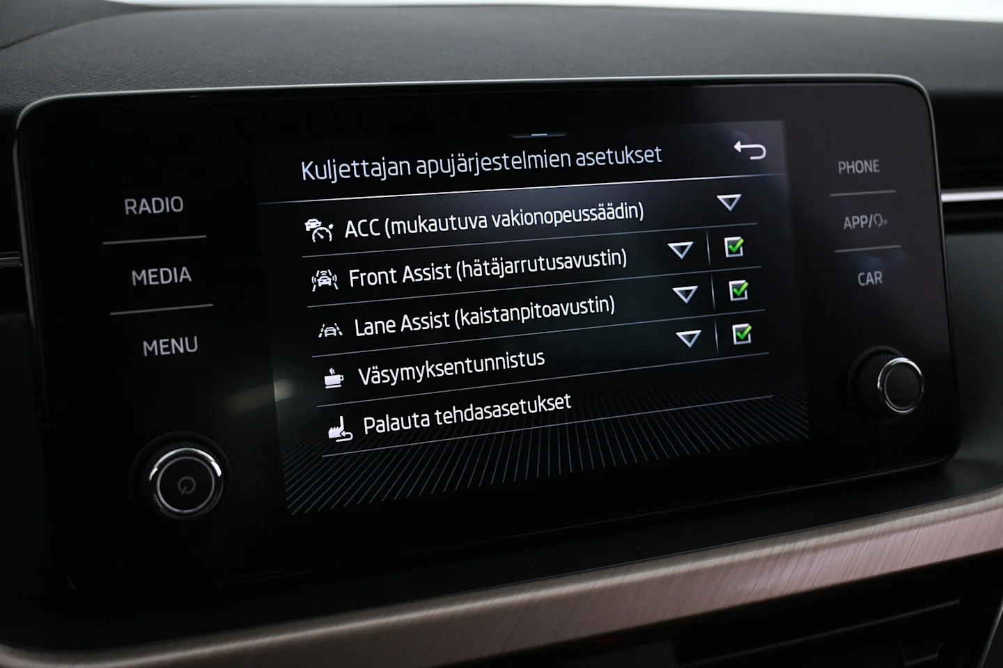 Car Image - 6XALRK9QNwwQRCgyroRArc