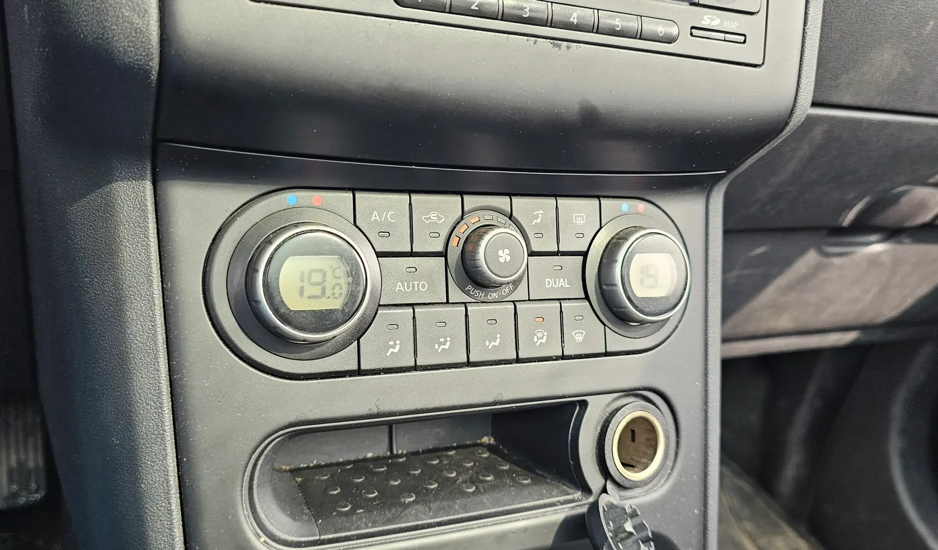 Car Image - 5Cb3fuqVyz3SPsBhYaYnC0