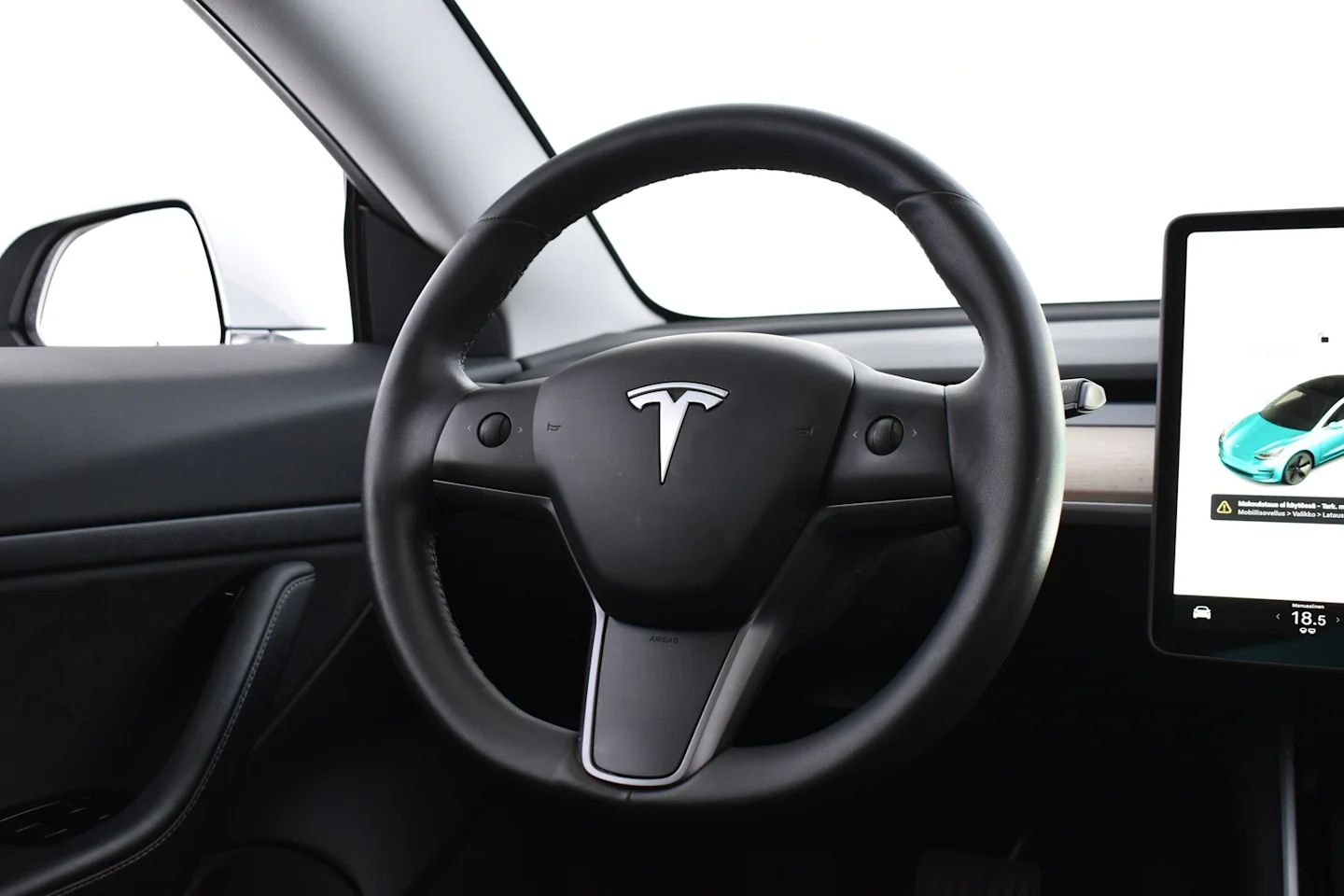 Car Image - 7vwJO3nUxQC7Z0RNCU2Brs