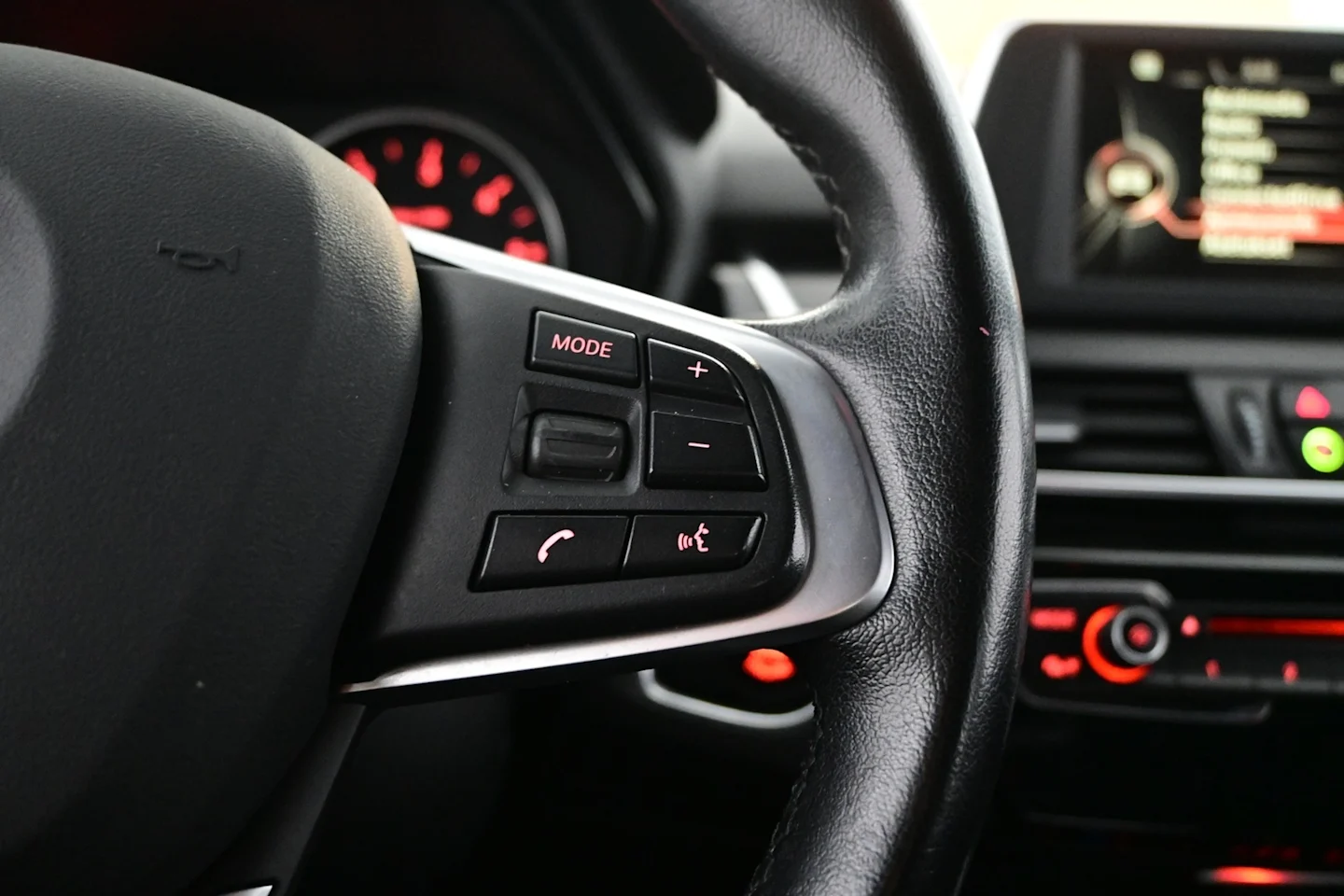 Car Image - 1B2DooCANXUDnFvIrLY12Y