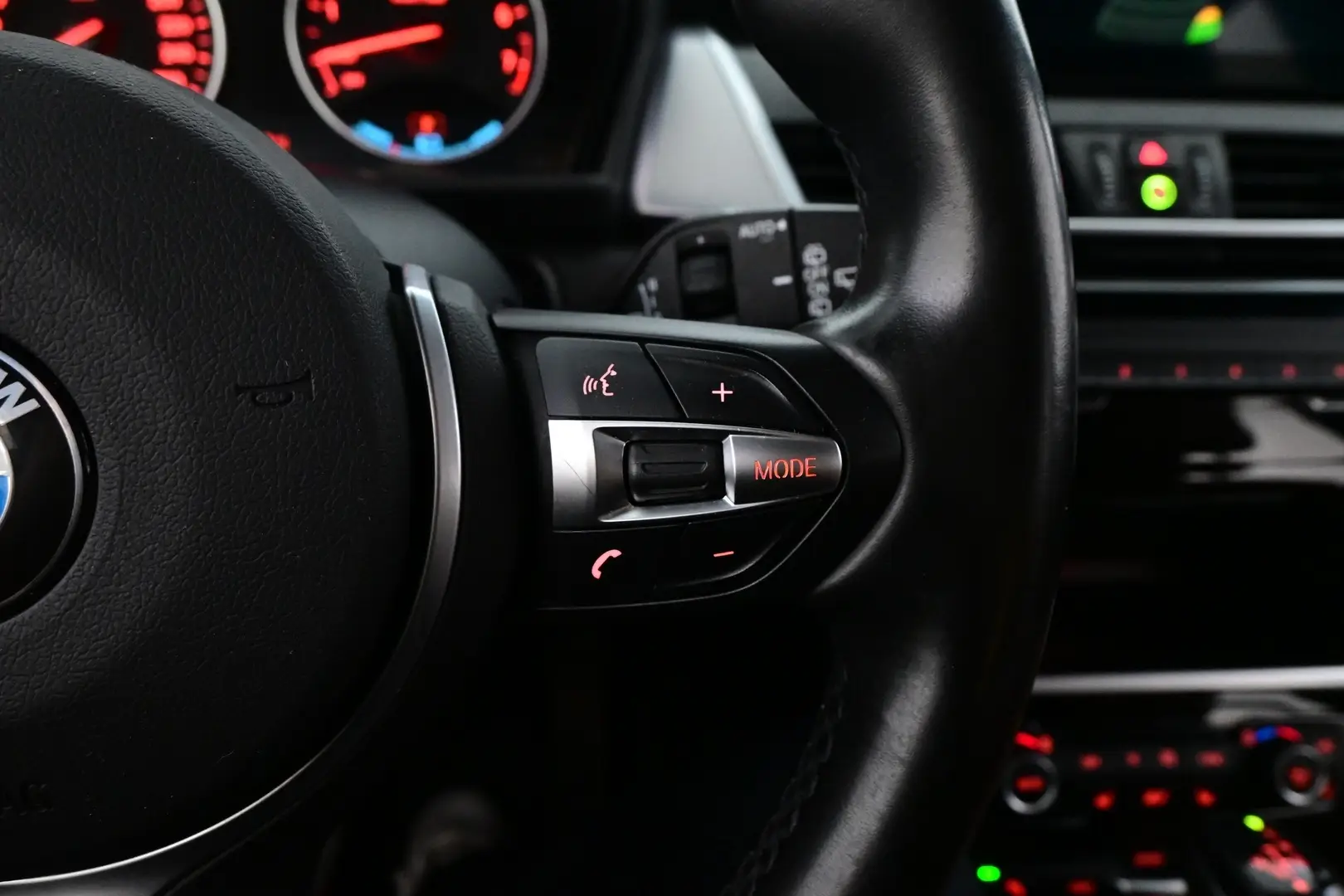 Car Image - 3hJqD85UuaIUzOaCclX7D4