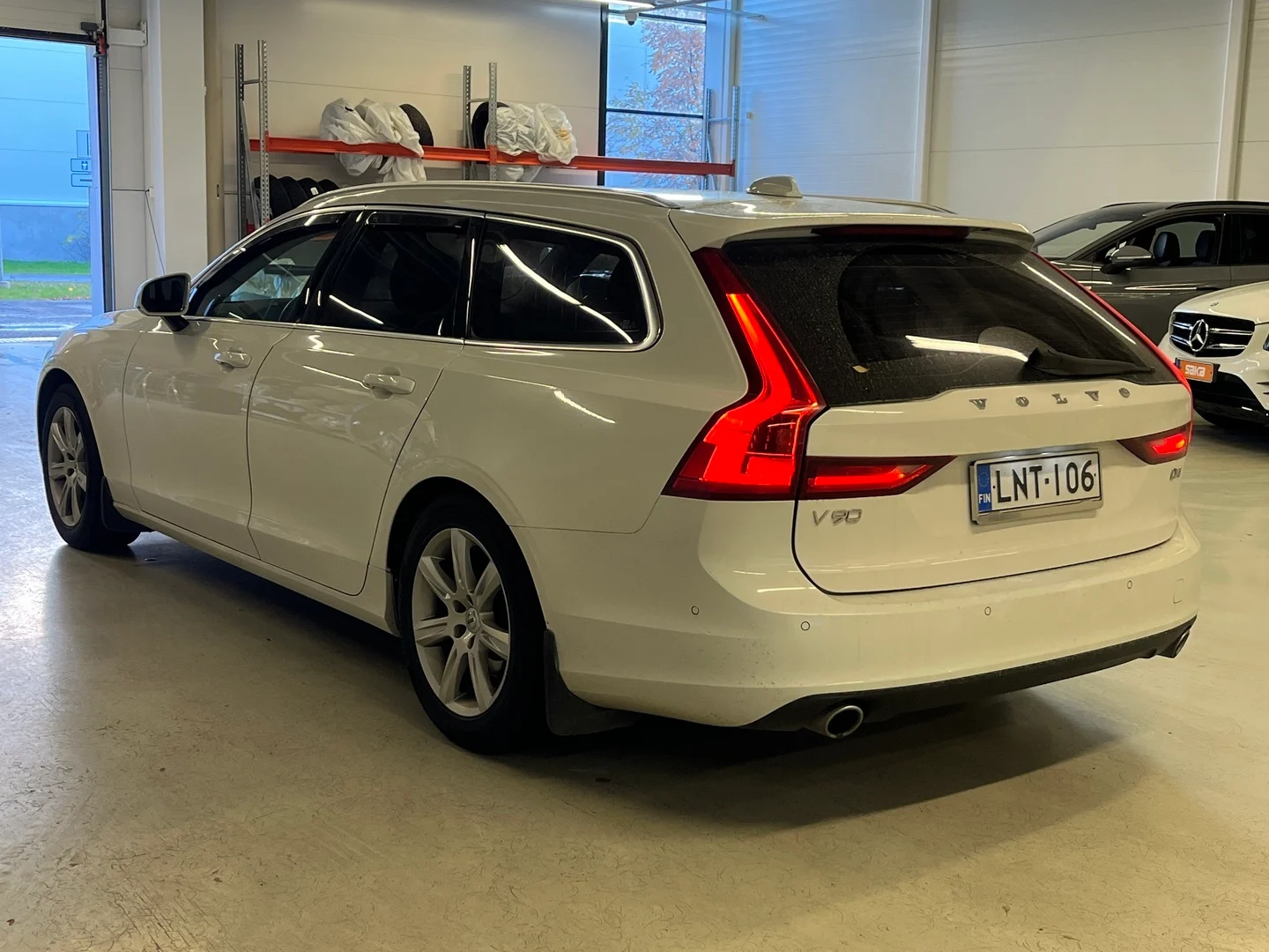 Car Image - 6rJtGvNcgf1etGVUYzM8Wz