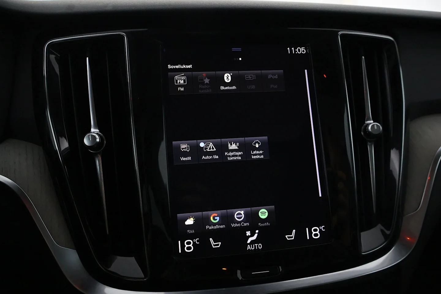 Car Image - 3Sy0VGOzb1xe2OFiJQBHXF