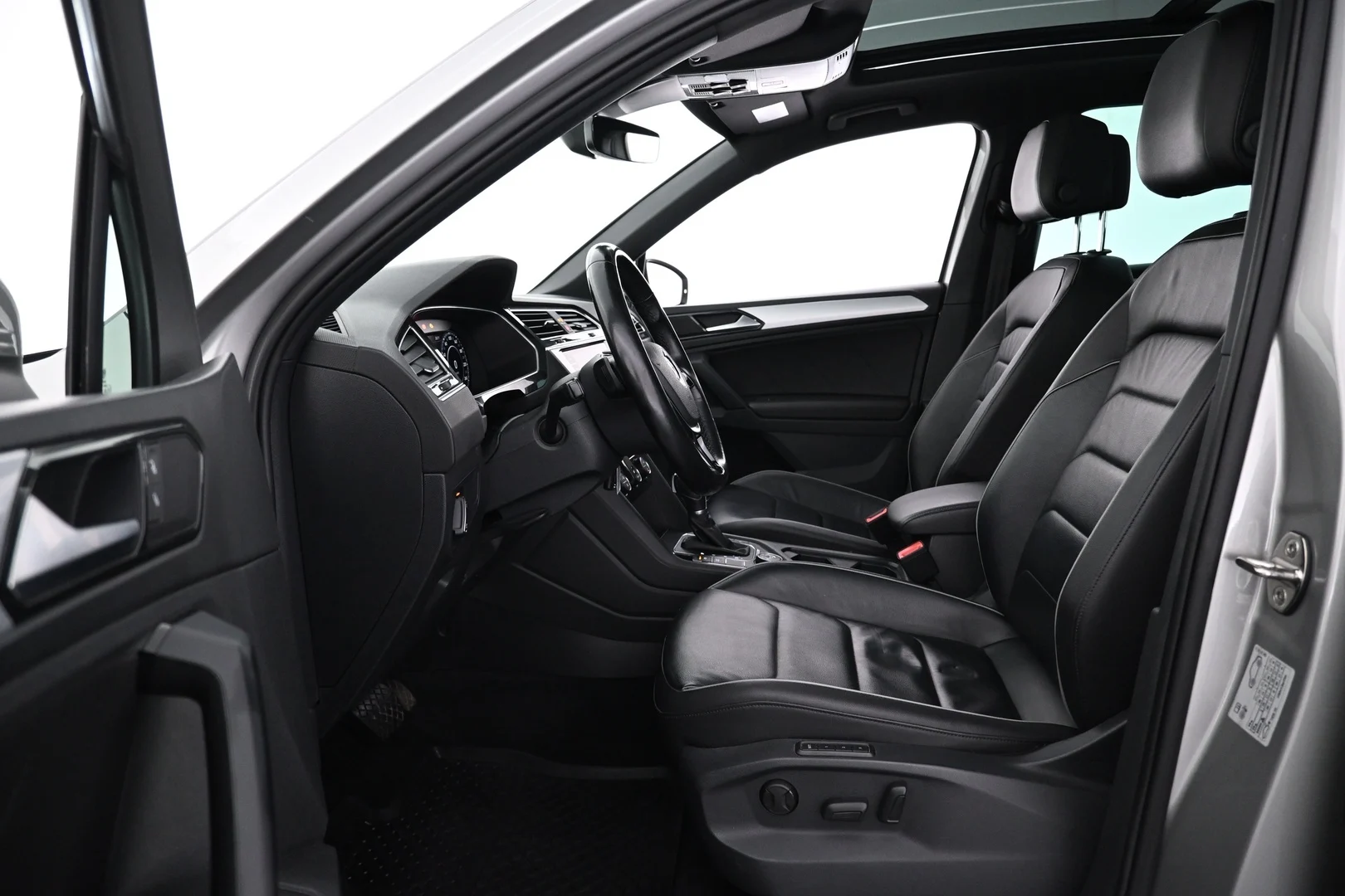 Car Image - 7sNFfPPvEw5ehHgVNhtqXg