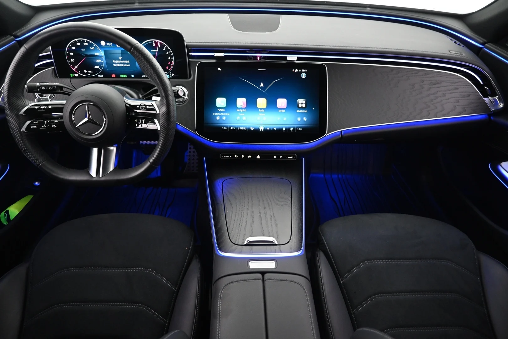 Car Image - 49N08pO6l9LmBIrjrSv1qt