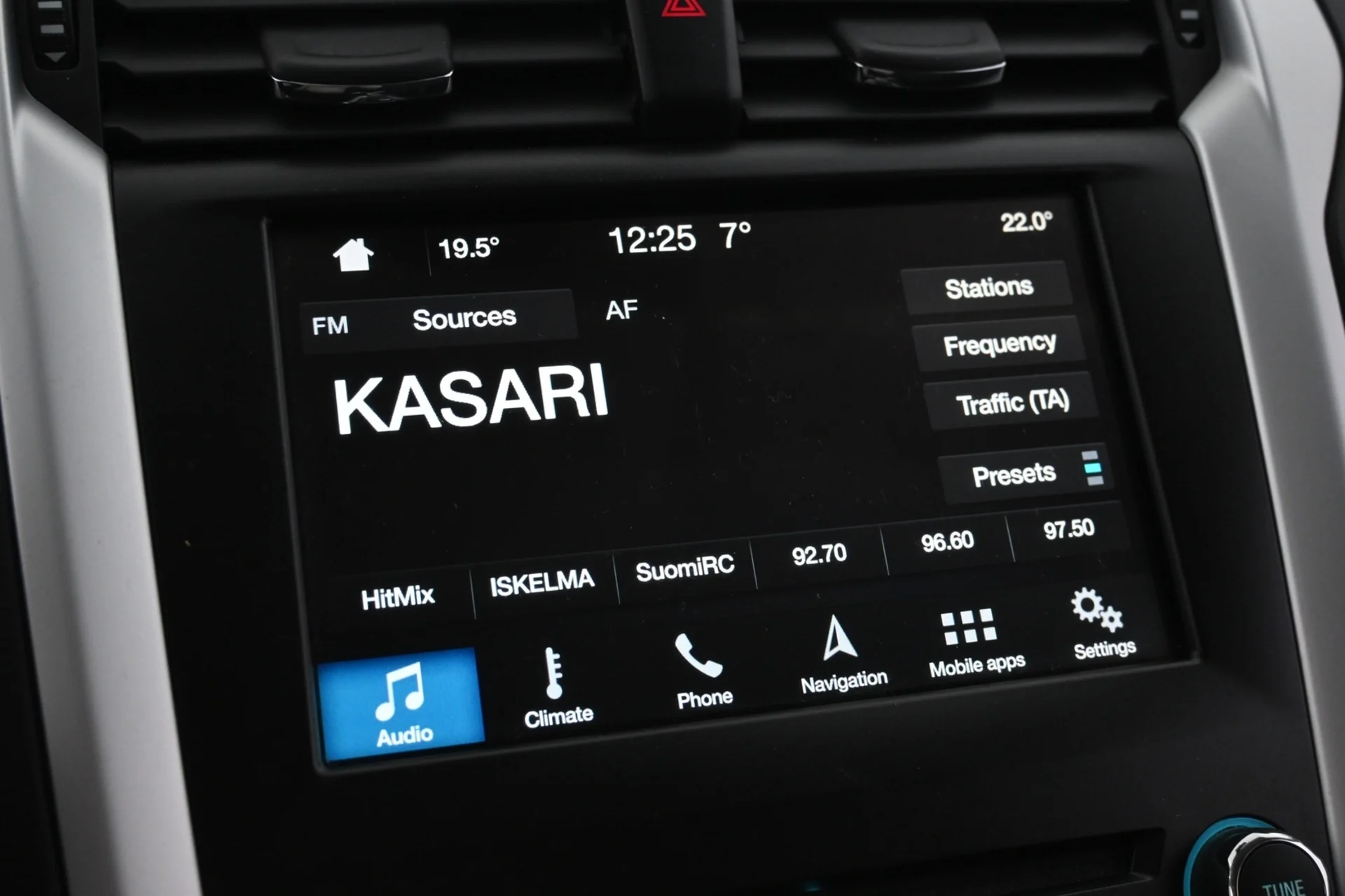 Car Image - 1UIfba0F5SSLWDZX7KscYB