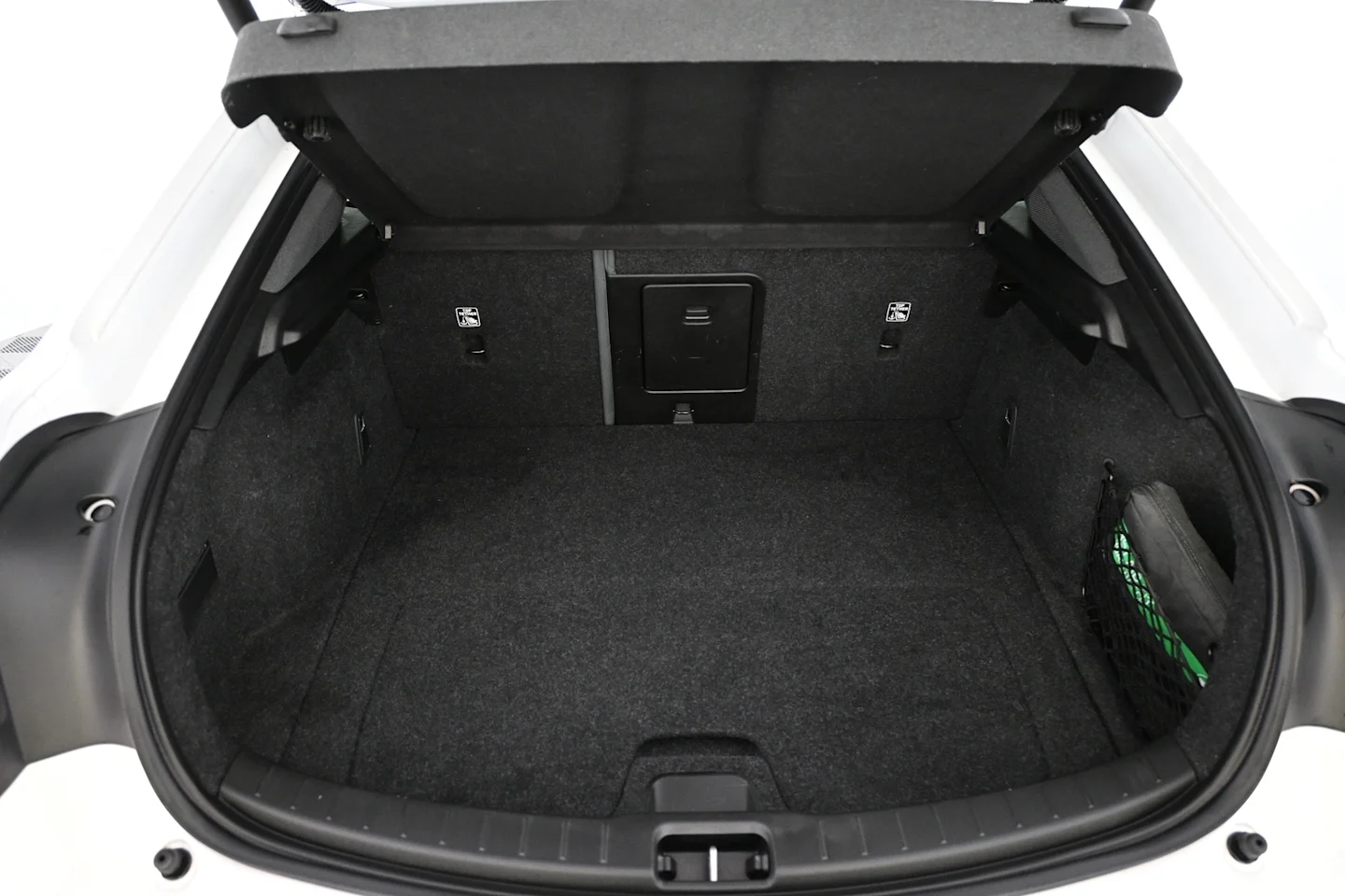Car Image - 1HBPEfTzW0mCTPN1XEEJzj