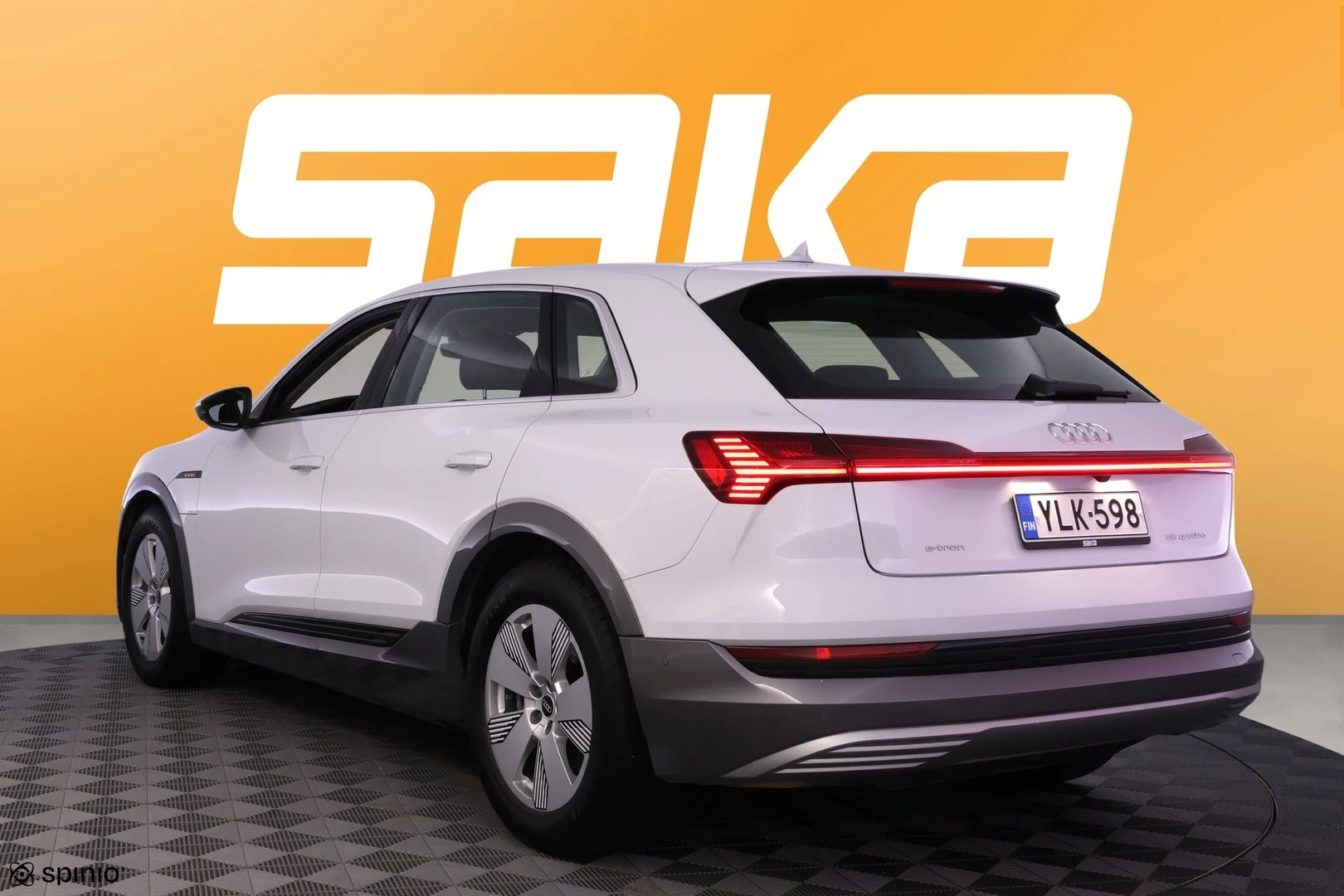 Car Image - 1JfsIEGSVWc74AAxnOY45c