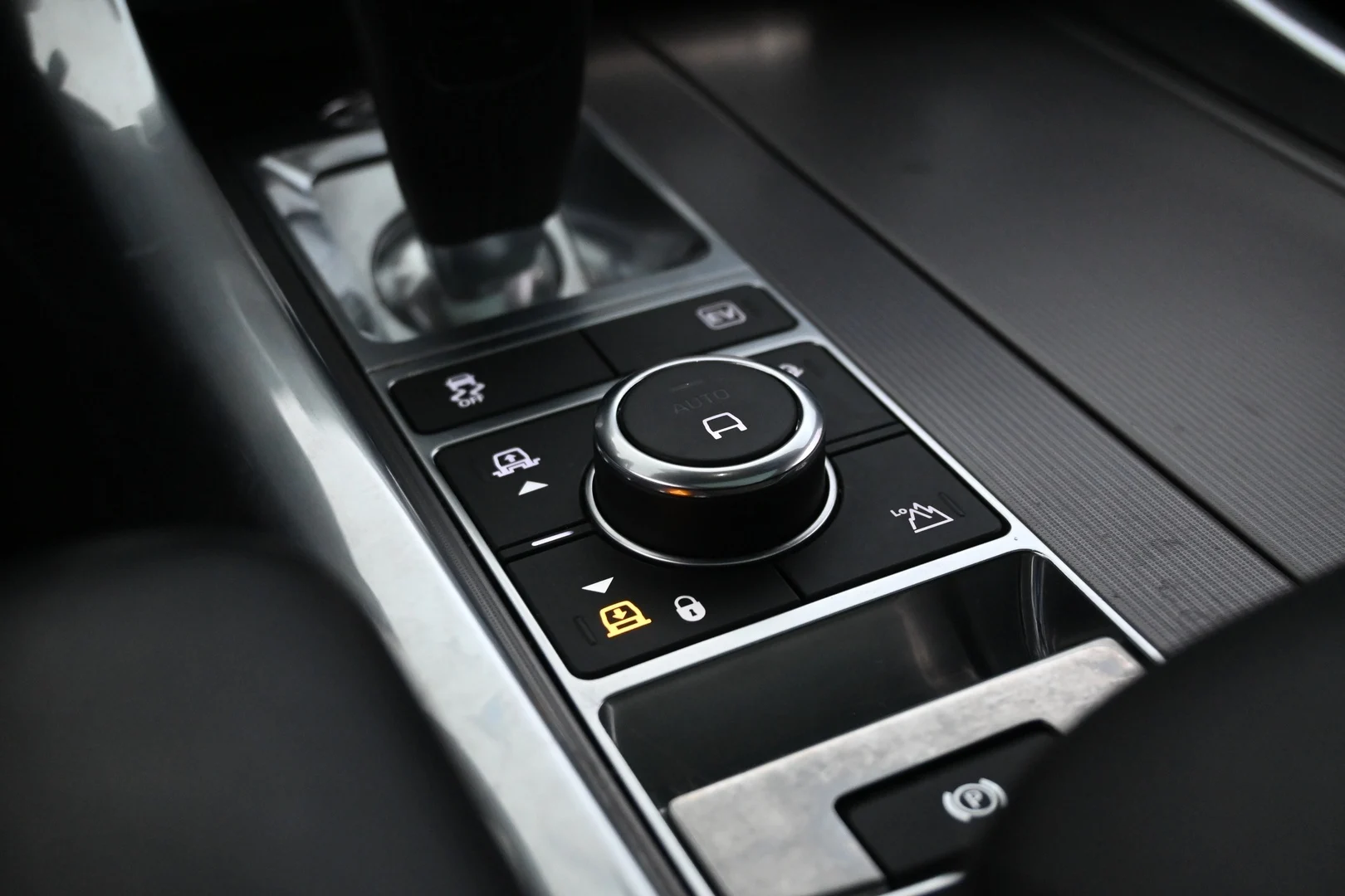 Car Image - 2rsAmmcc5fU2mnkgAfJT8Y