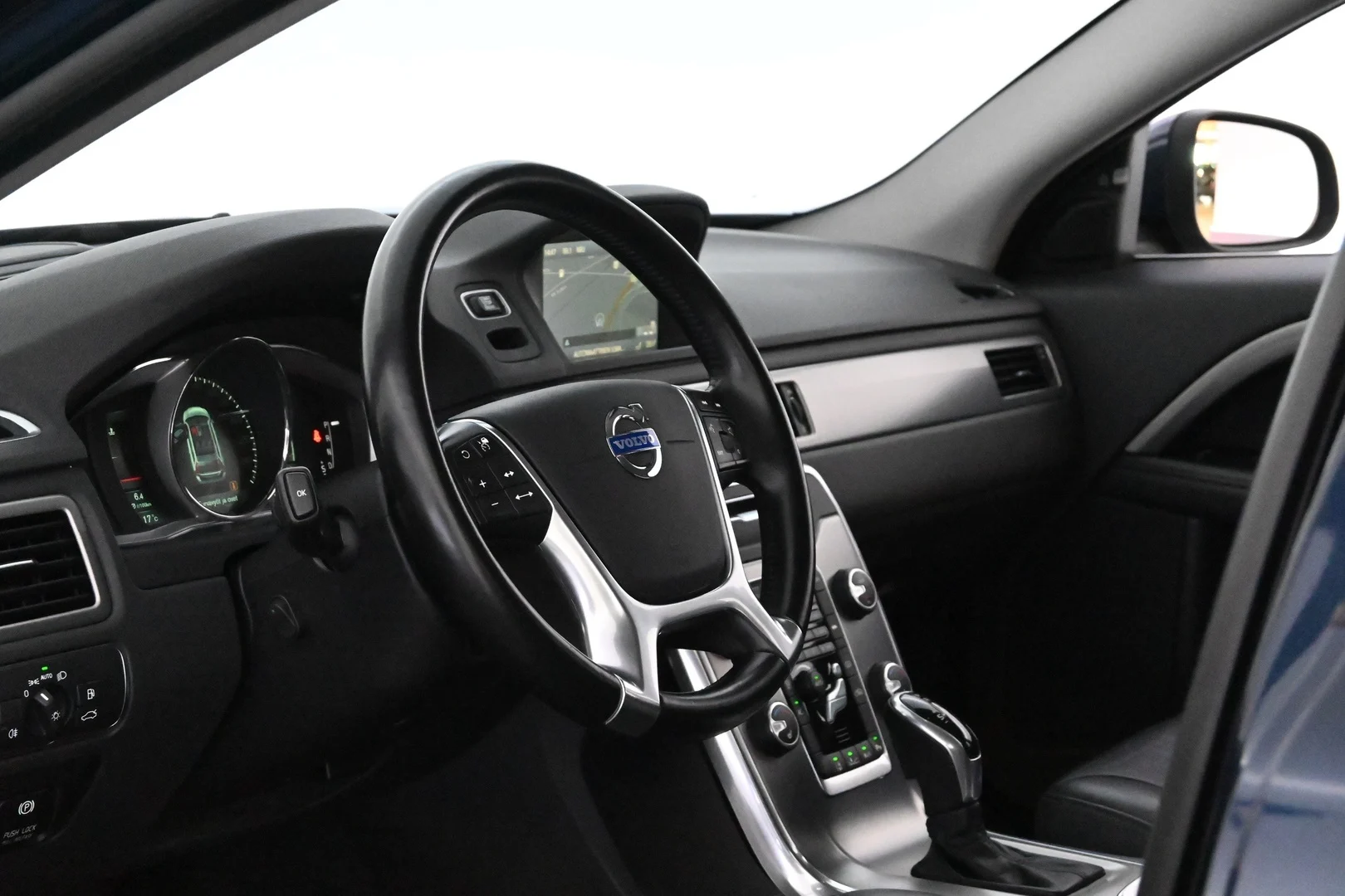 Car Image - 17RafKX0B5nbkp93xkPikh