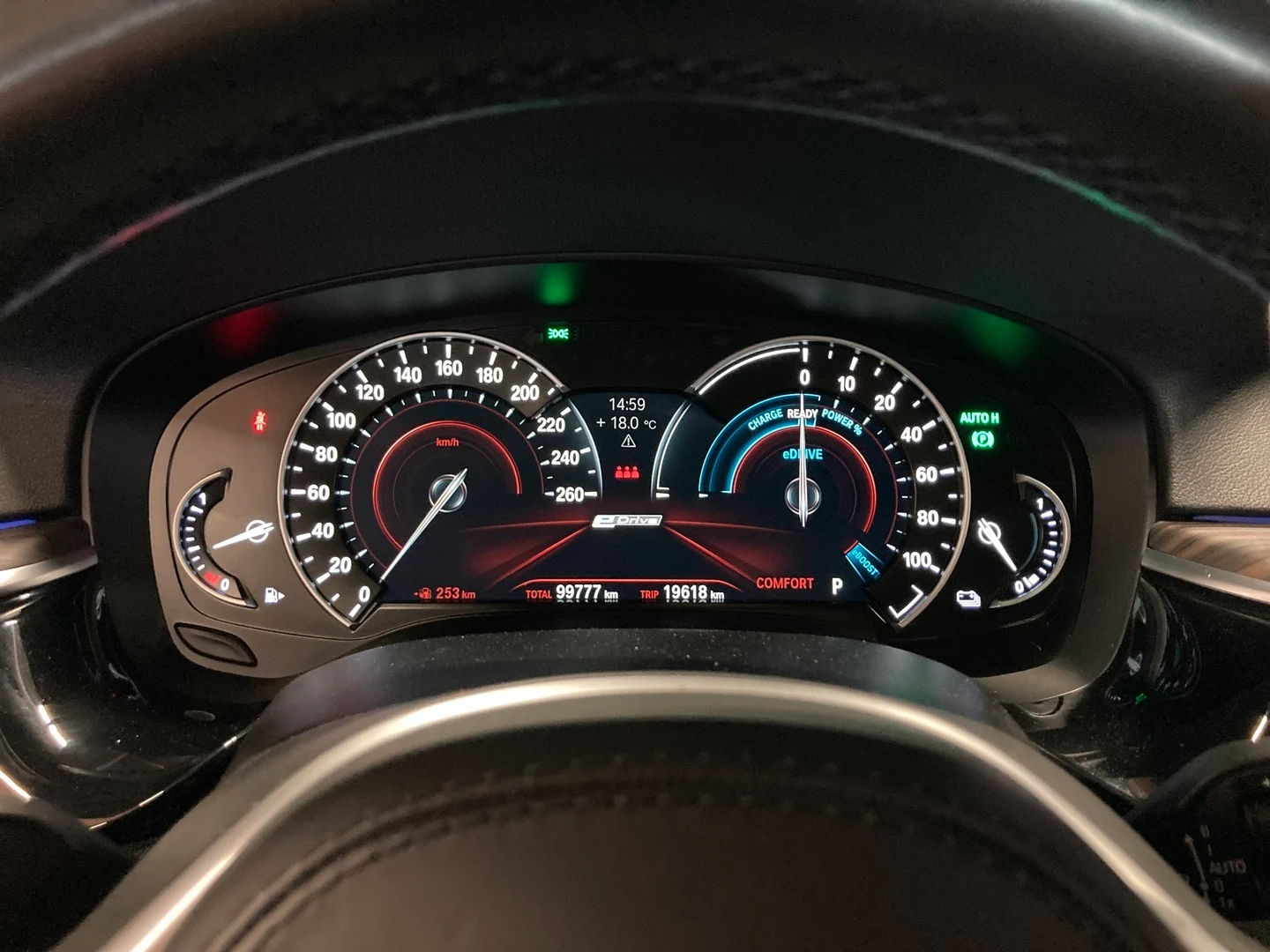 Car Image - 5SN8z5zLXyP93nxscALjHg