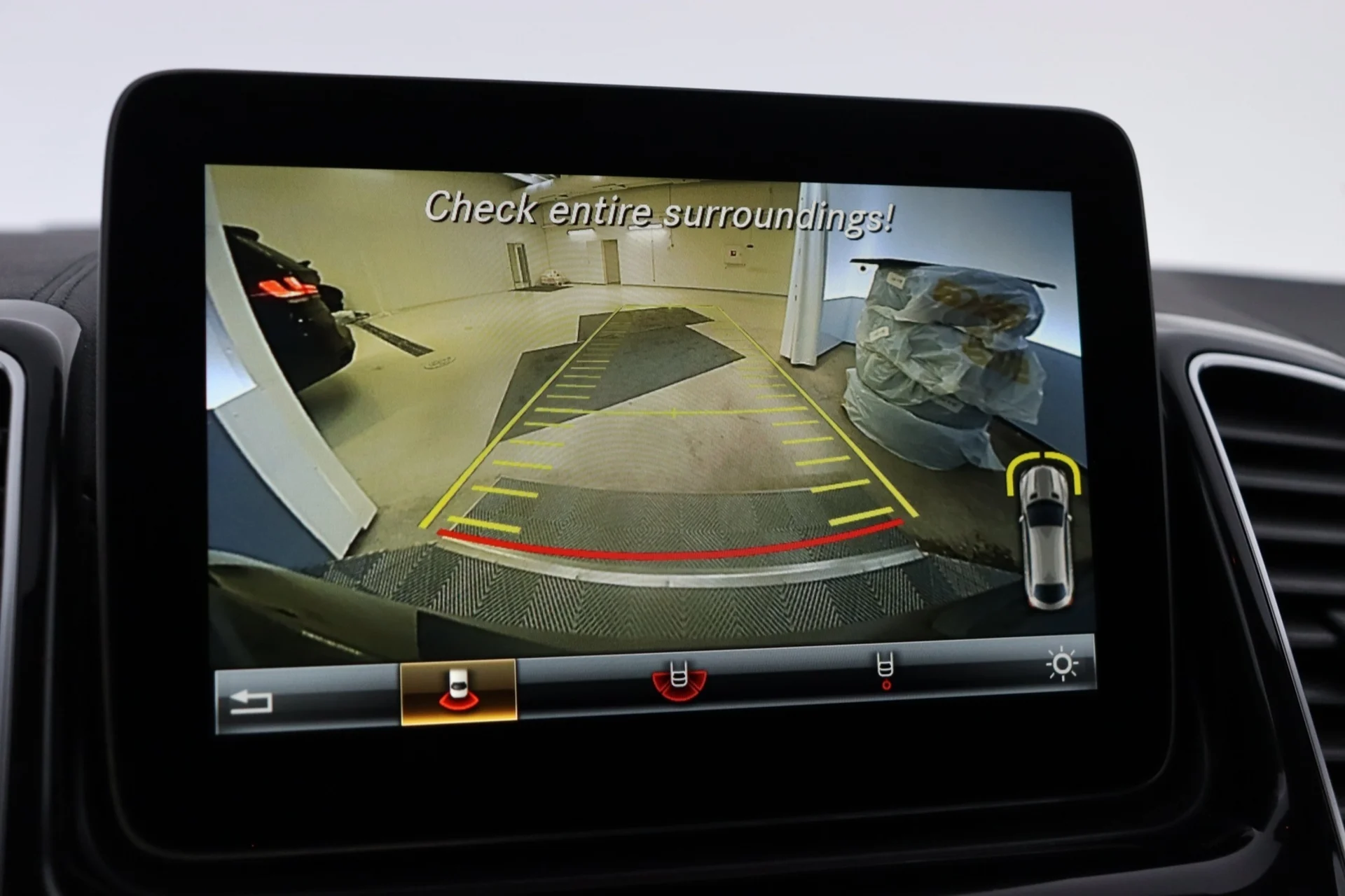 Car Image - 7J7RxJ7OjLLZJ6UFauJK1y