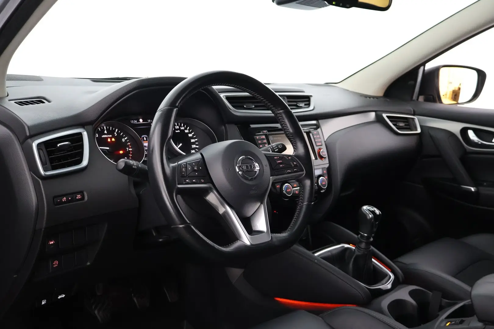 Car Image - 1OksG8heH5z9fONwzmspSi