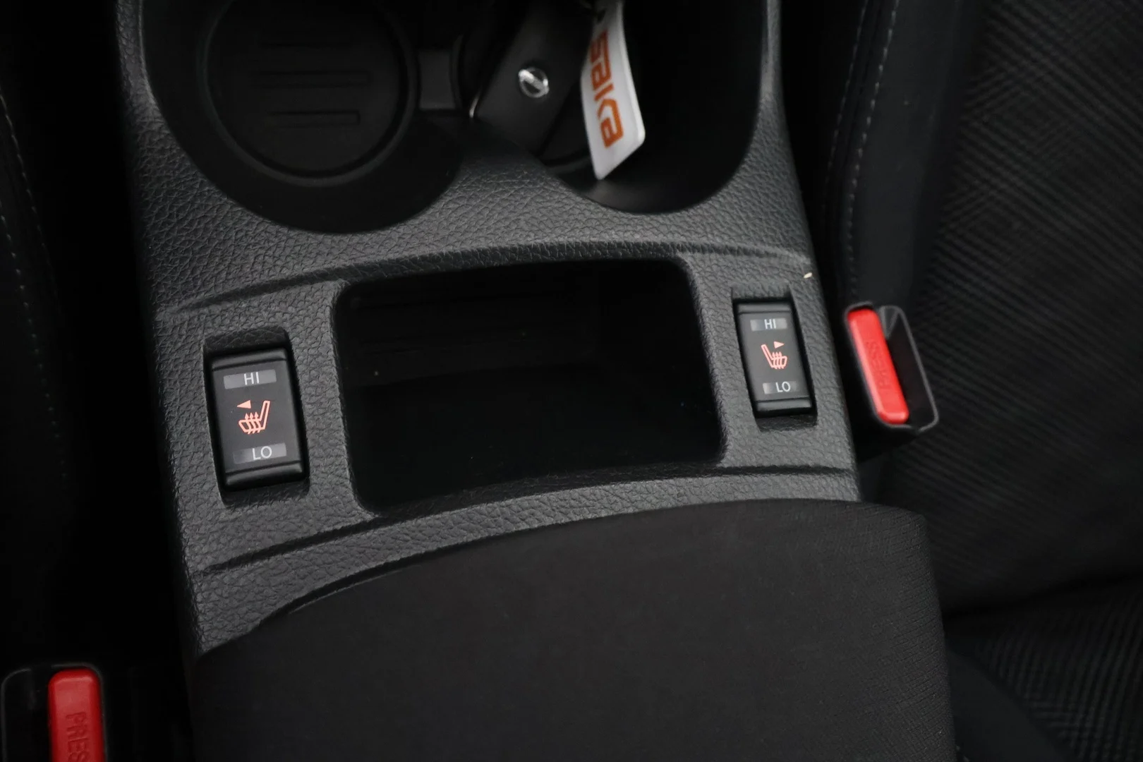 Car Image - 6xJfn85Gw1re9gQcIi4vHP
