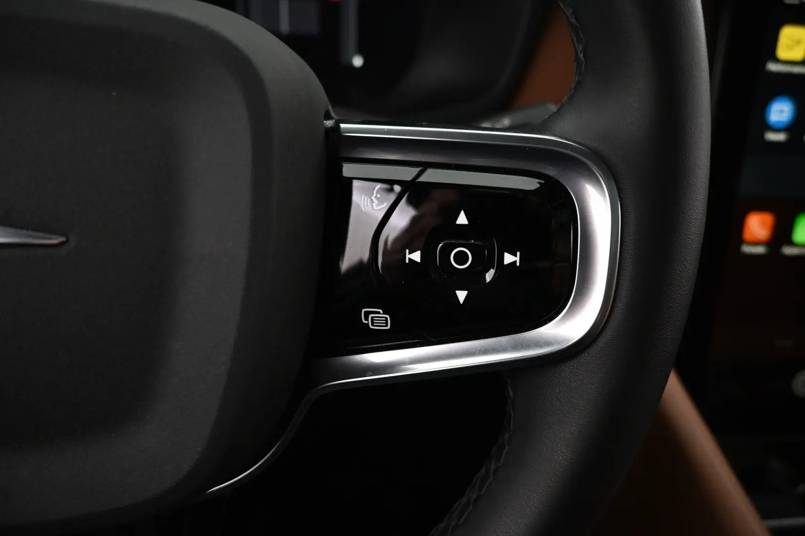Car Image - 4HduEv3ukAXww3Qkd2JaaC