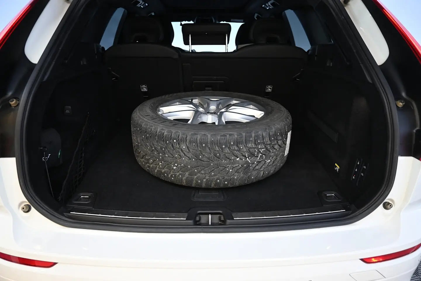 Car Image - 2q9NMRi5gxPsIvJGoZh38w