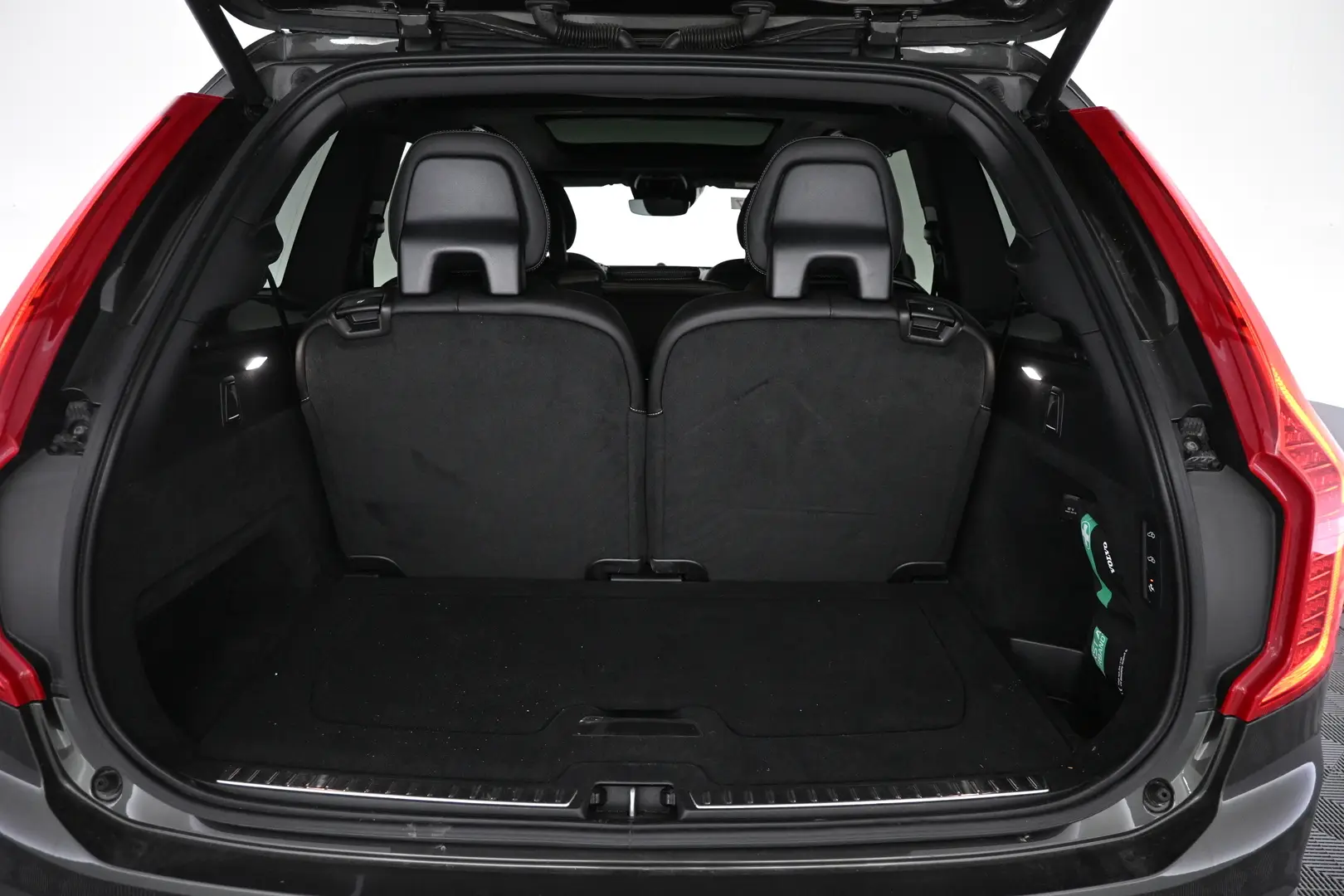 Car Image - 7B9VynScUTWYIRBb1A3TlI