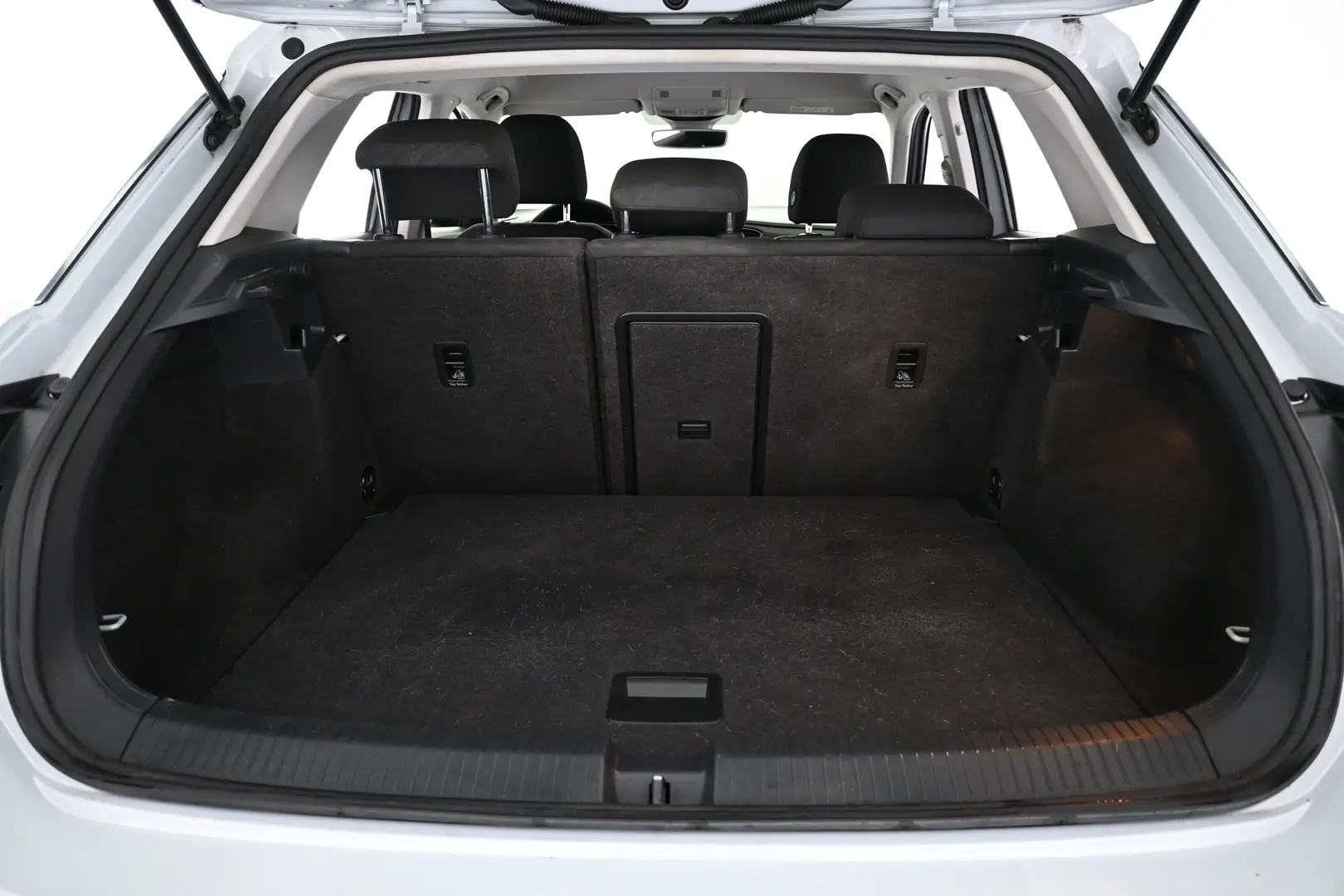 Car Image - fMEcM5FfXSy6pkKc511XW