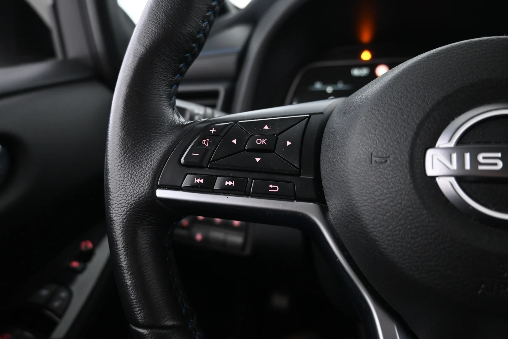 Car Image - 3lZrFCcz2j3TMRGLVw2Wpm