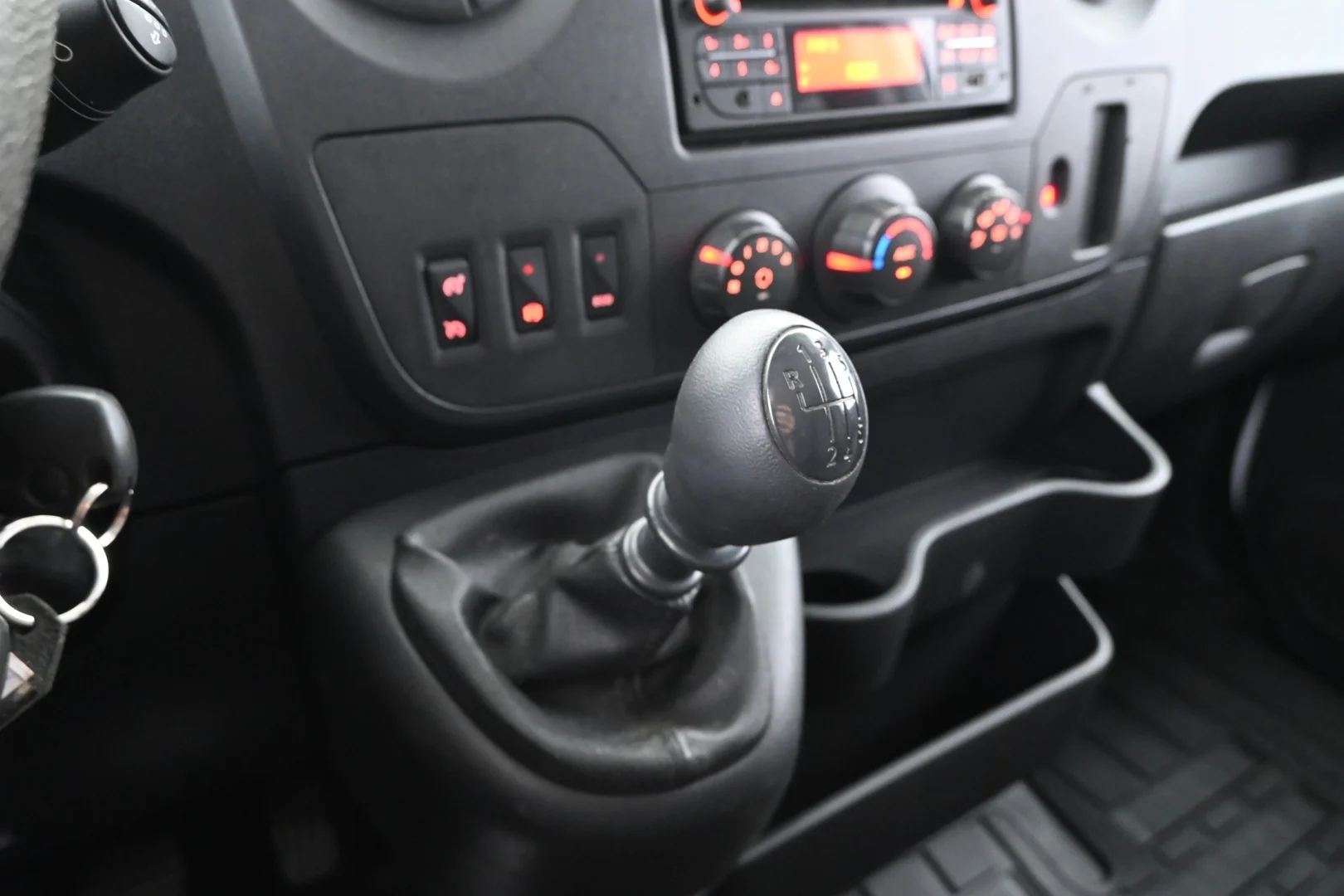 Car Image - 60w0nKeemZfx6JULUkWuCP