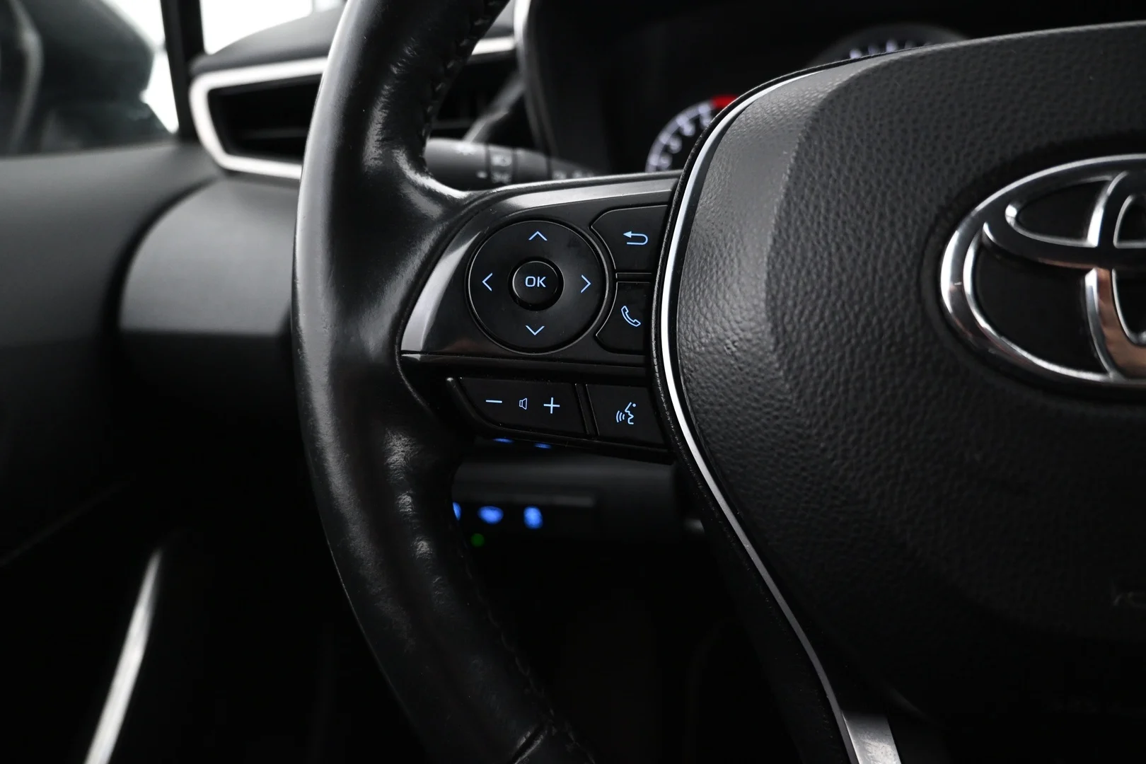 Car Image - 3vLMYSDR2bMuAtommXYG1Y