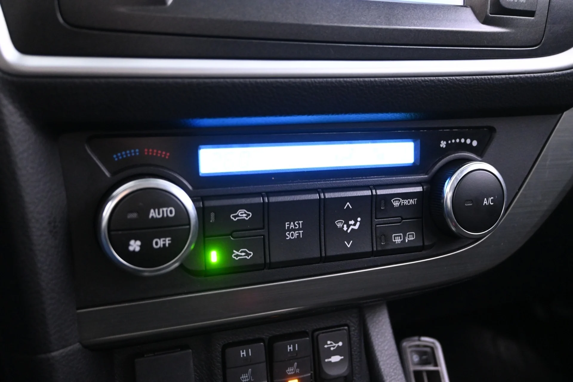 Car Image - Plq1VAdoTmQF0NQ8HYAeH