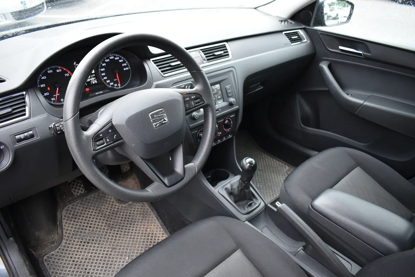Car Image - 73PMbdYdaRKGNLFiQidRlo