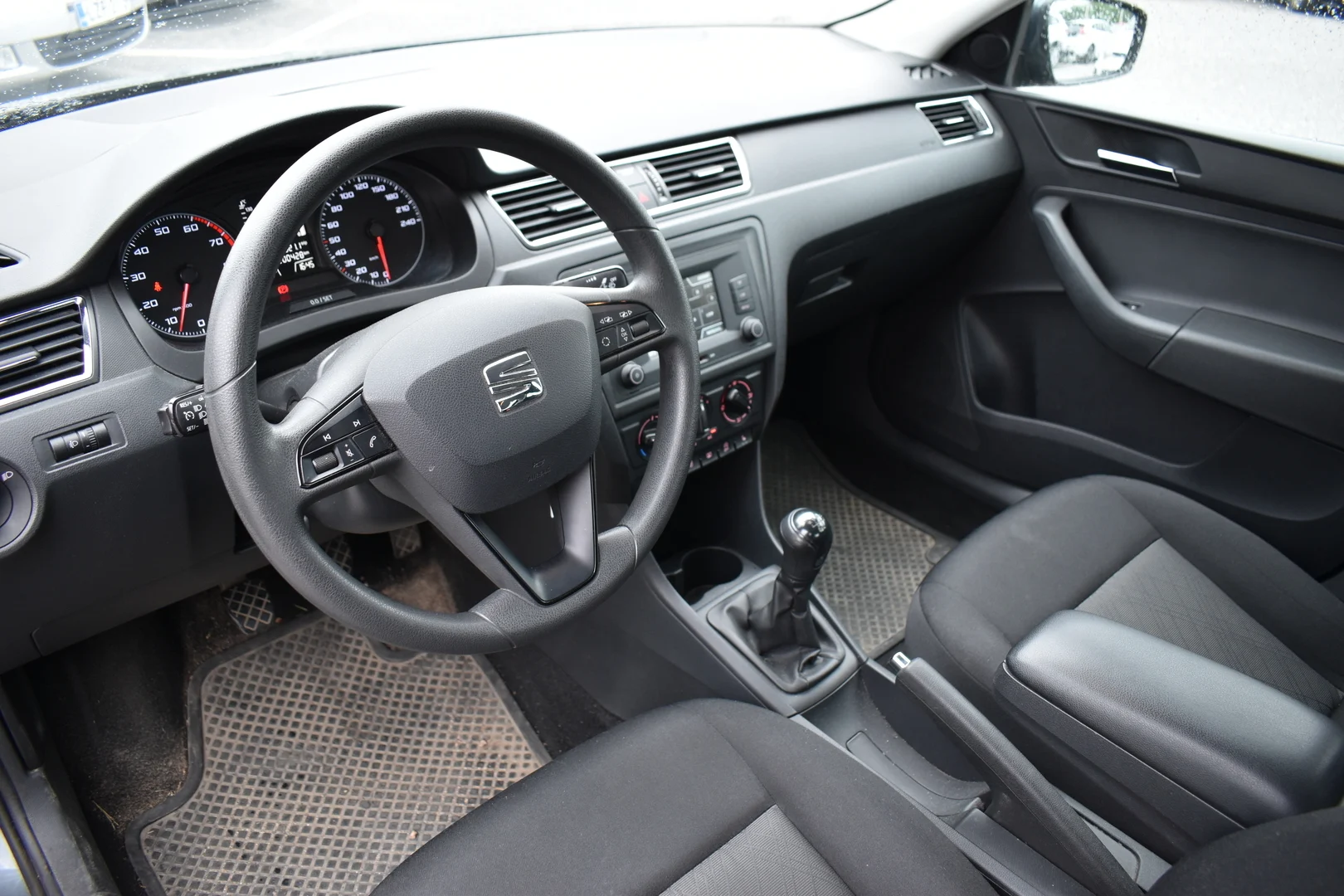 Car Image - 73PMbdYdaRKGNLFiQidRlo