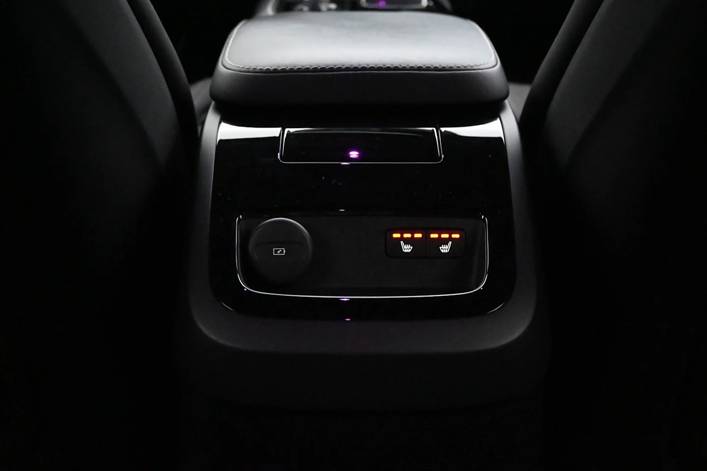 Car Image - 3SVxbfOh7HA7nkTtKdKJWR