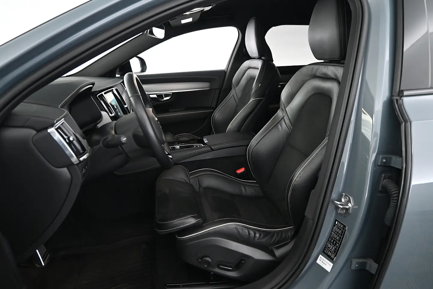 Car Image - 5SO8HpTt9etjuxU30X2W6L