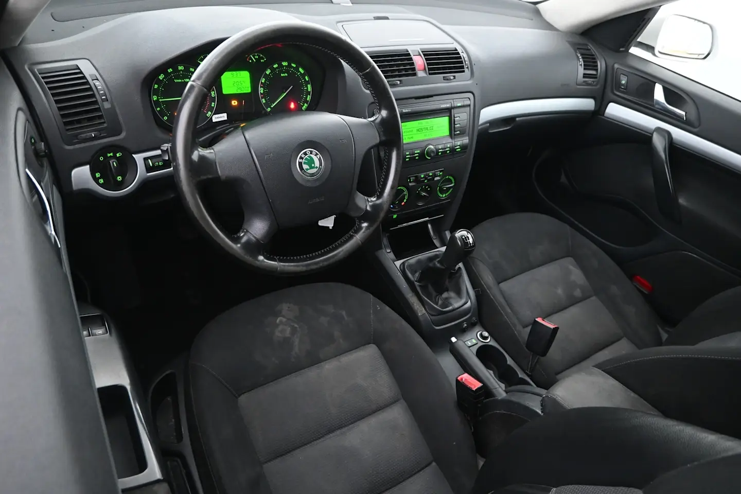 Car Image - 3AEKNisSo0Df0rKN8QrDnu