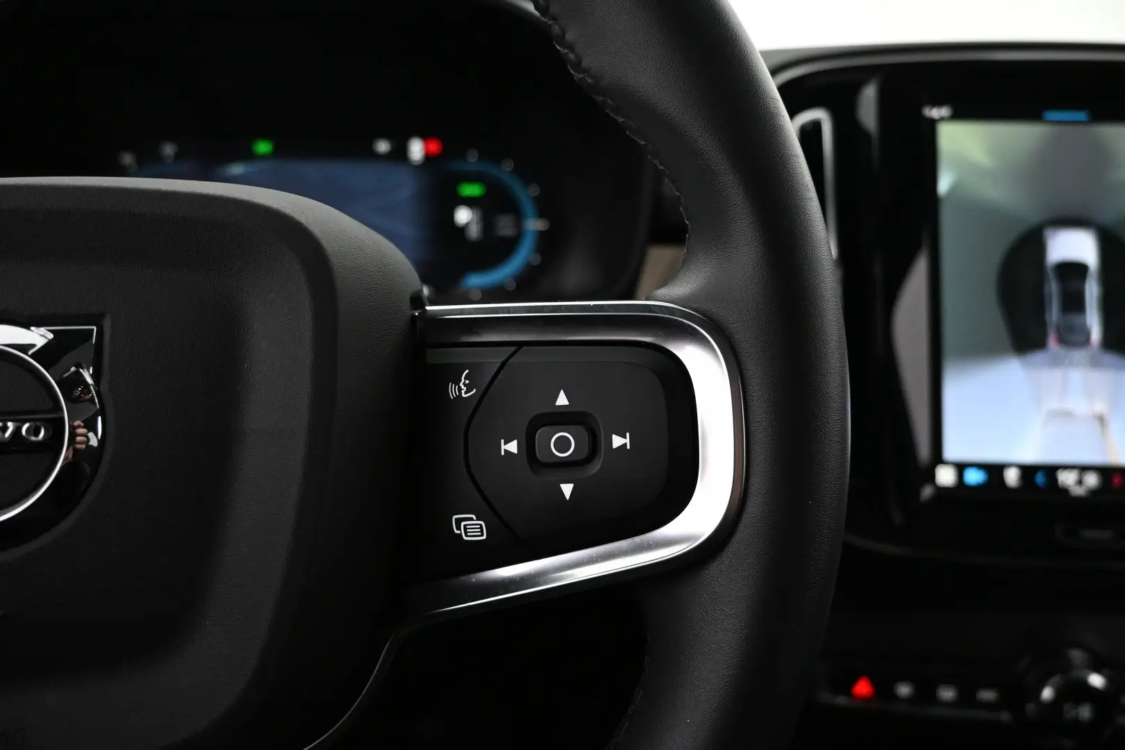 Car Image - 6UKbuzITK4E8LCB9dkqlAw